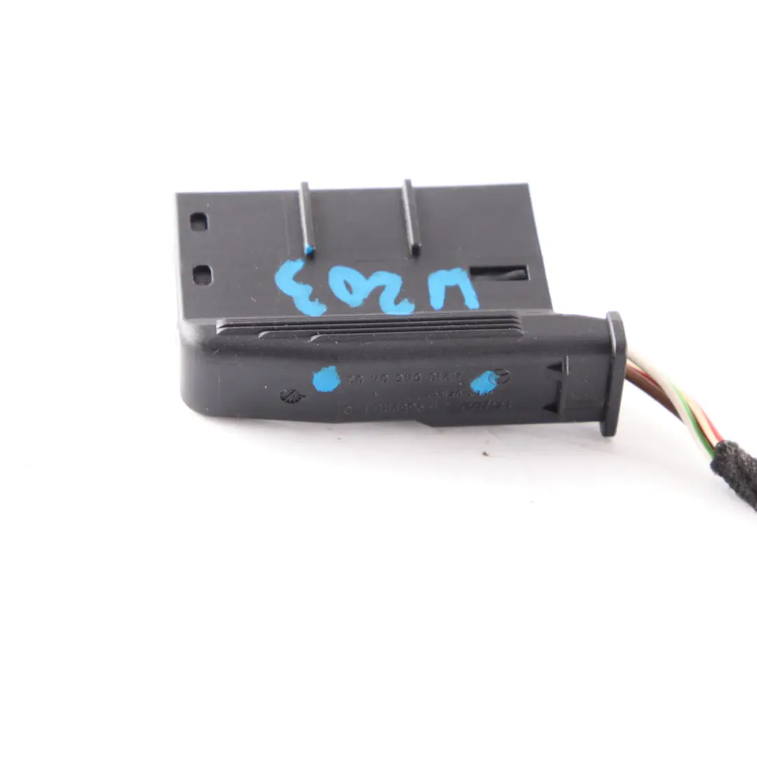 Cable Connector Mercedes W204 W210 W212 W639 Plug Wiring Loom Cap to with Part number A2105450403 Cable Connector Mercedes W204 W210 W212 W639 Plug Wiring Loom Cap - SKU A2105450403 - Part number A2105450403