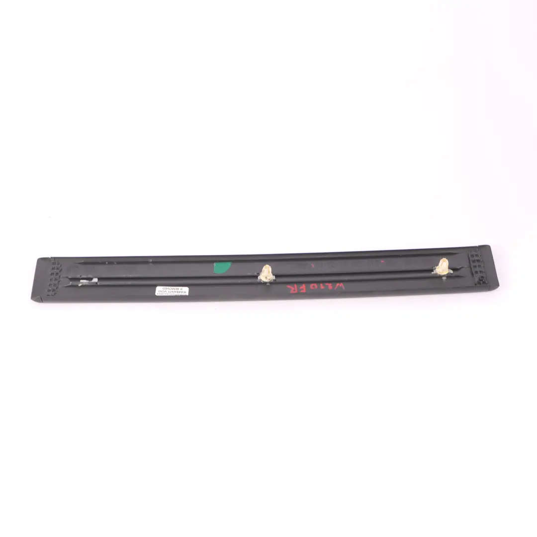 Mercedes W210 Hinten eingang Abdeckung links rechts Tür schweller - SKU A2106802435 - Teilenummer A2106802435