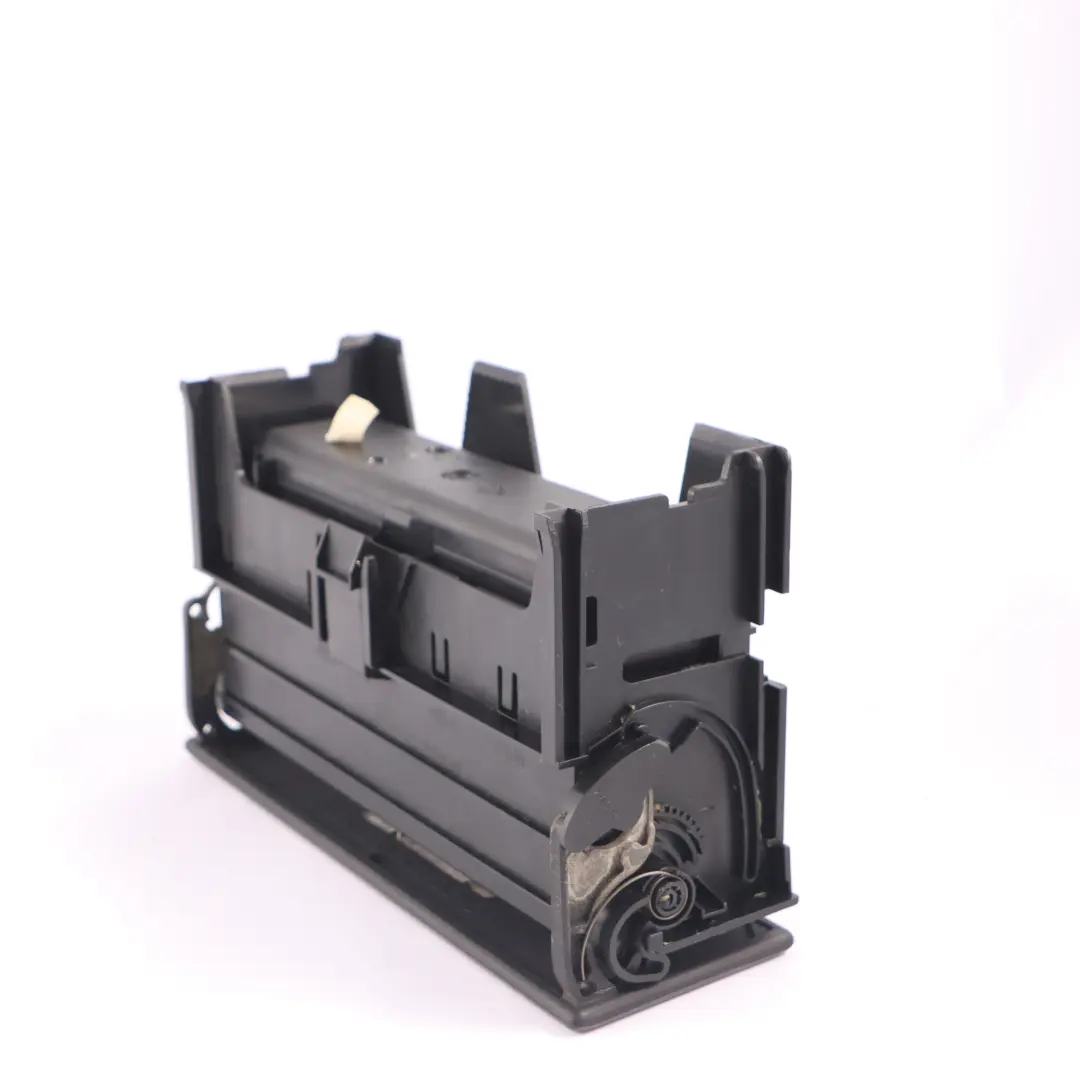 Plateau de rangement de la console centrale avant pour Mercedes W210 à propos du numéro de pièce A2106803552 Mercedes W210 Plateau de rangement de la console centrale avant - SKU A2106803552 - Numéro de pièce A2106803552