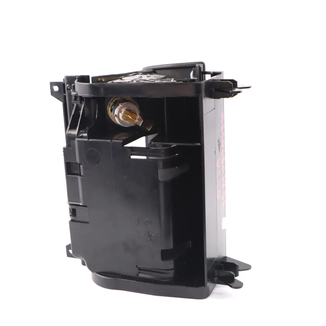 Console Cendrier Plateau de rangement Garniture bois pour Mercedes W210 à propos du numéro de pièce A2106803752 Mercedes W210 Console Cendrier Plateau de rangement Garniture bois - SKU A2106803752 - Numéro de pièce A2106803752