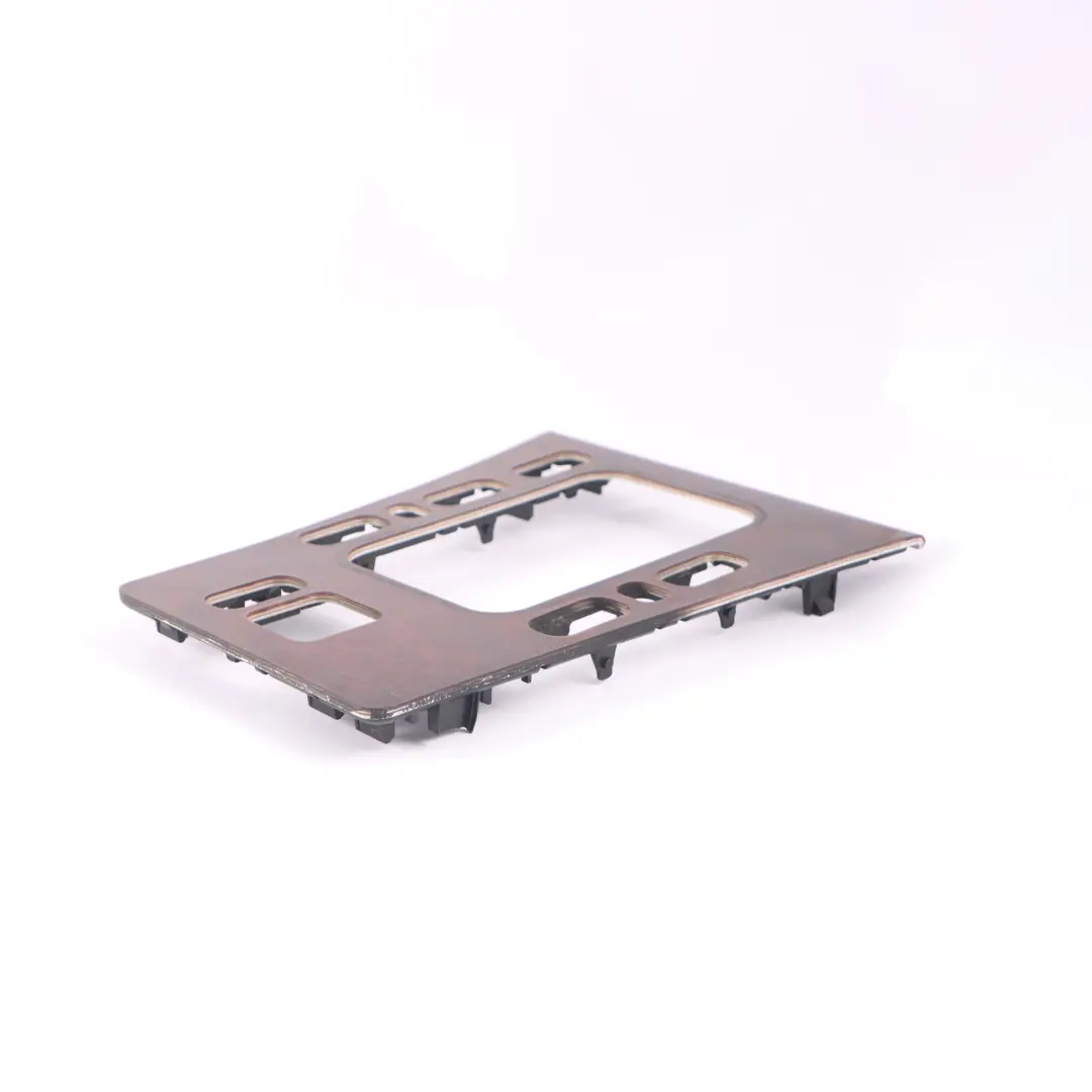 Levier de sélection de vitesse Couvercle Automatique pour Mercedes W210 à propos du numéro de pièce A2106808639 Mercedes W210 Levier de sélection de vitesse Couvercle Automatique - SKU A2106808639 - Numéro de pièce A2106808639