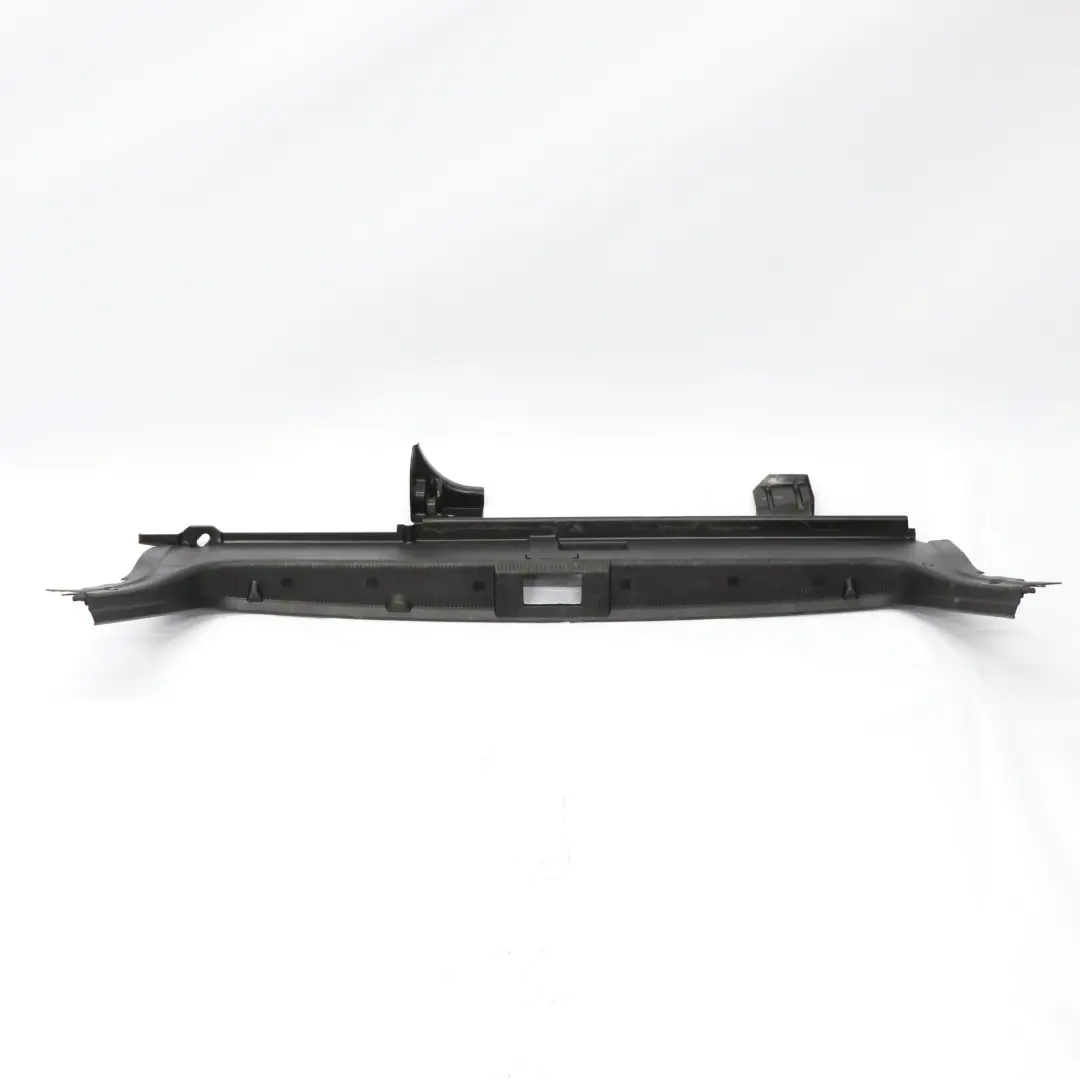 Maletero Carga Alféizar Borde Borde Panel Negro para Mercedes W210 con número de pieza A2106900025 Mercedes W210 Maletero Carga Alféizar Borde Borde Panel Negro - SKU A2106900025 - Número de pieza A2106900025