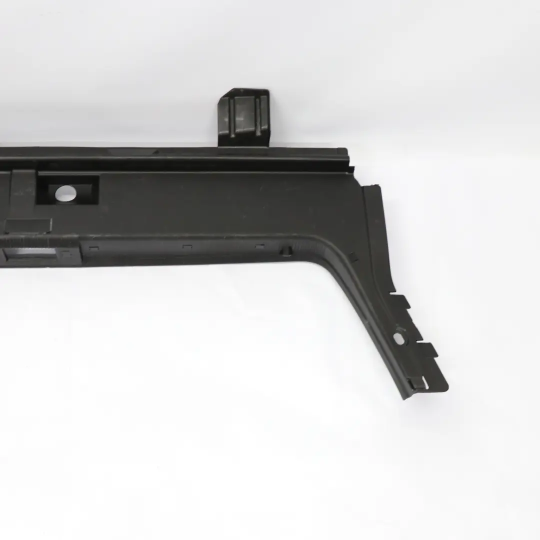 Kofferraum Ladekante schwarz für Mercedes W210 Limousine mit Teilenummer A2106900025 Mercedes W210 Limousine Kofferraum Ladekante schwarz - SKU A2106900025 - Teilenummer A2106900025