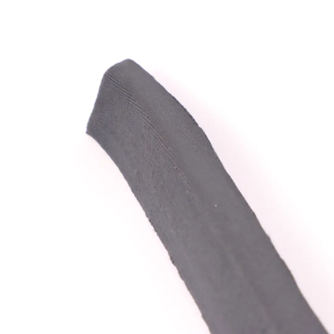 Listwa Osłona Prawy Tył Czarna do Mercedes W210 o numerze A2106900226 Mercedes W210 Listwa Osłona Prawy Tył Czarna - SKU A2106900226 - Numer Części A2106900226