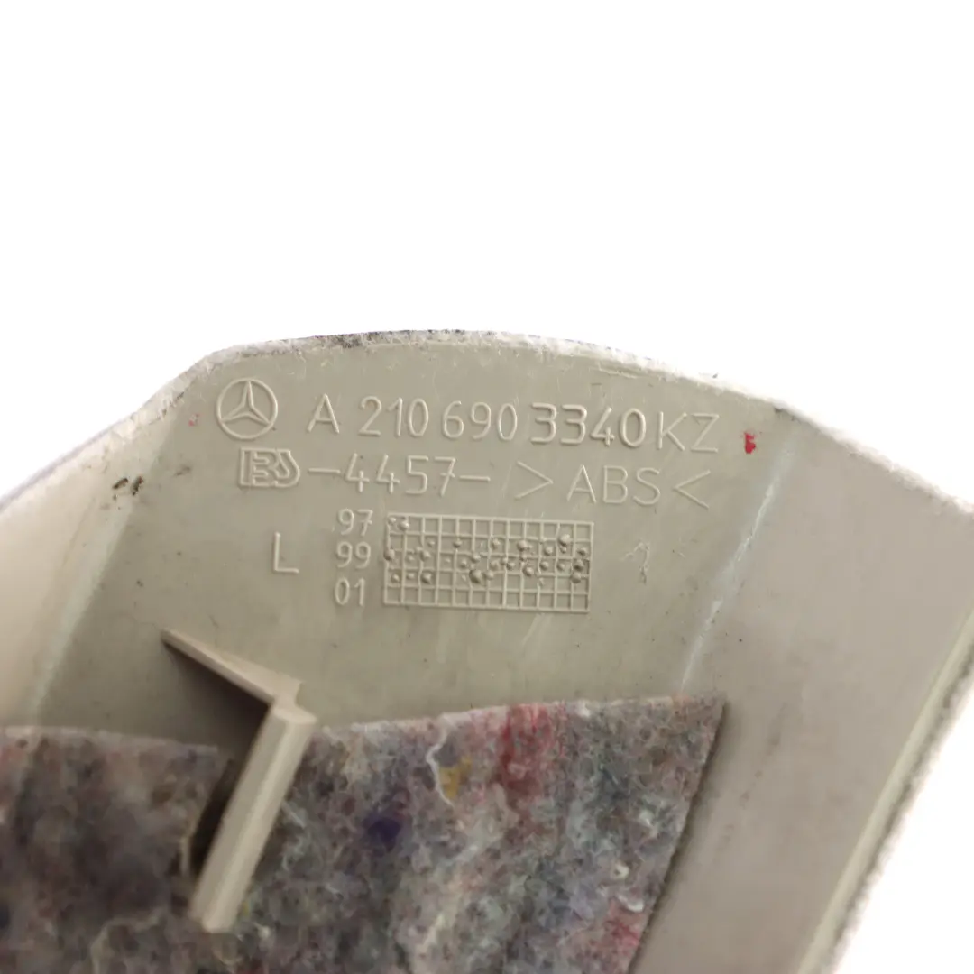 Columna A-Pilar Cubre Panel Delantero Izquierdo Gris para Mercedes W210 con número de pieza A2106903340 Mercedes W210 Columna A-Pilar Cubre Panel Delantero Izquierdo Gris - SKU A2106903340 - Número de pieza A2106903340