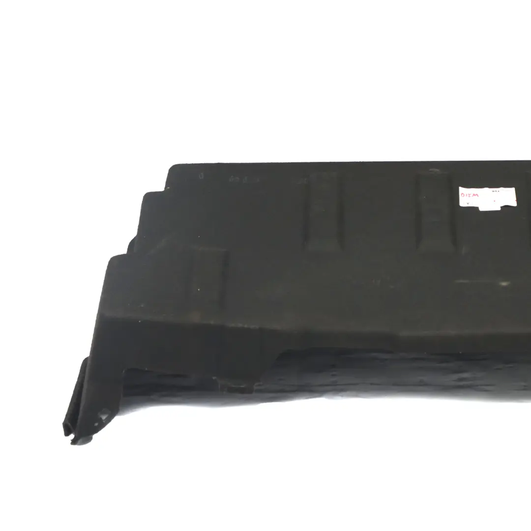 Mercedes W210 Tapa Trasera Maletero Portón Trasero Interior Negro - SKU A2106931391 - Número de pieza A2106931391