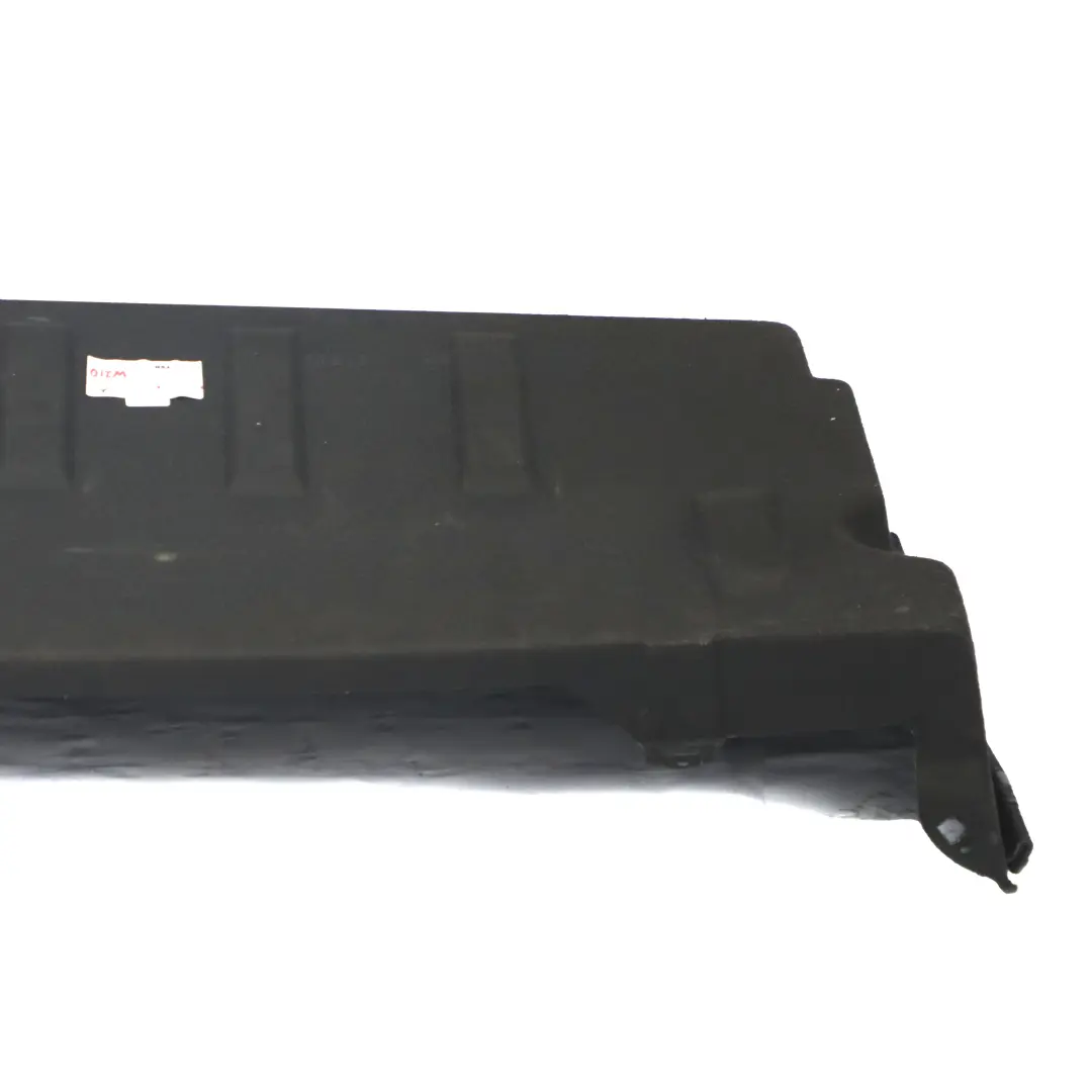 Mercedes W210 Tapa Trasera Maletero Portón Trasero Interior Negro - SKU A2106931391 - Número de pieza A2106931391