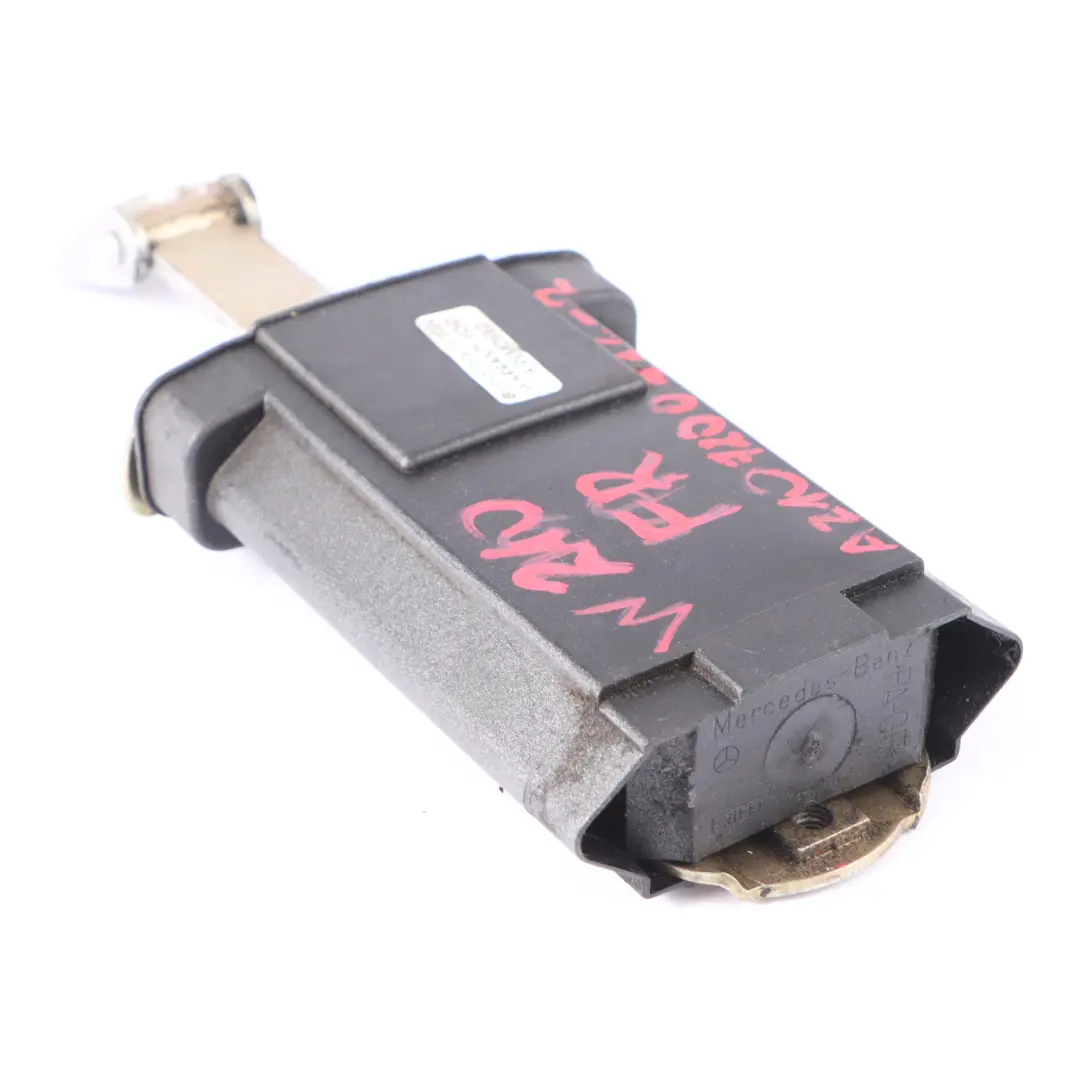 Türbremse Mercedes R170 W210 Check Strap vorne links rechts für mit Teilenummer A2107200116 Türbremse Mercedes R170 W210 Check Strap vorne links rechts - SKU A2107200116-2 - Teilenummer A2107200116