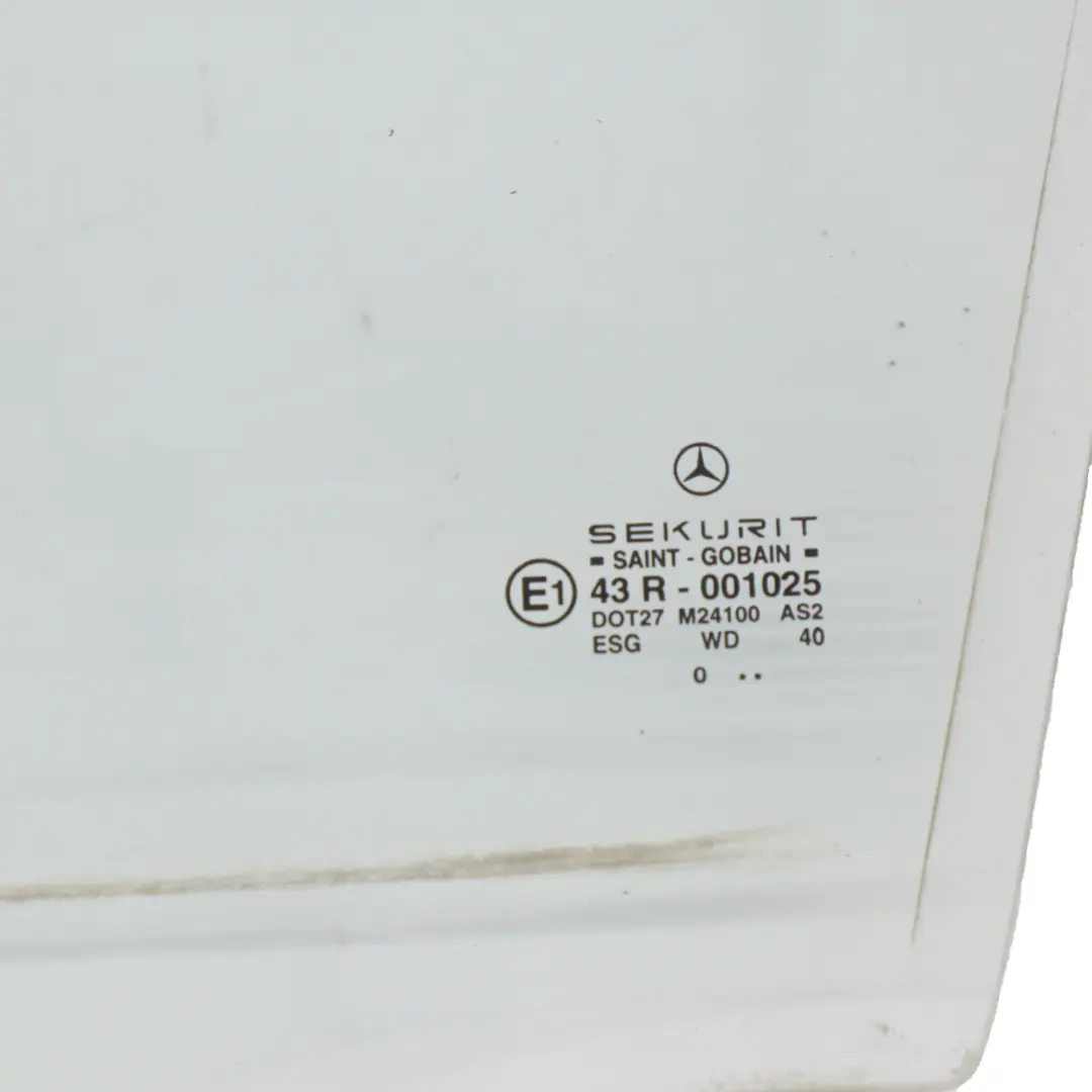 Mercedes W210 Vetro finestrino della porta anteriore sinistro Verde - SKU A2107200118 - Numero di parte A2107200118
