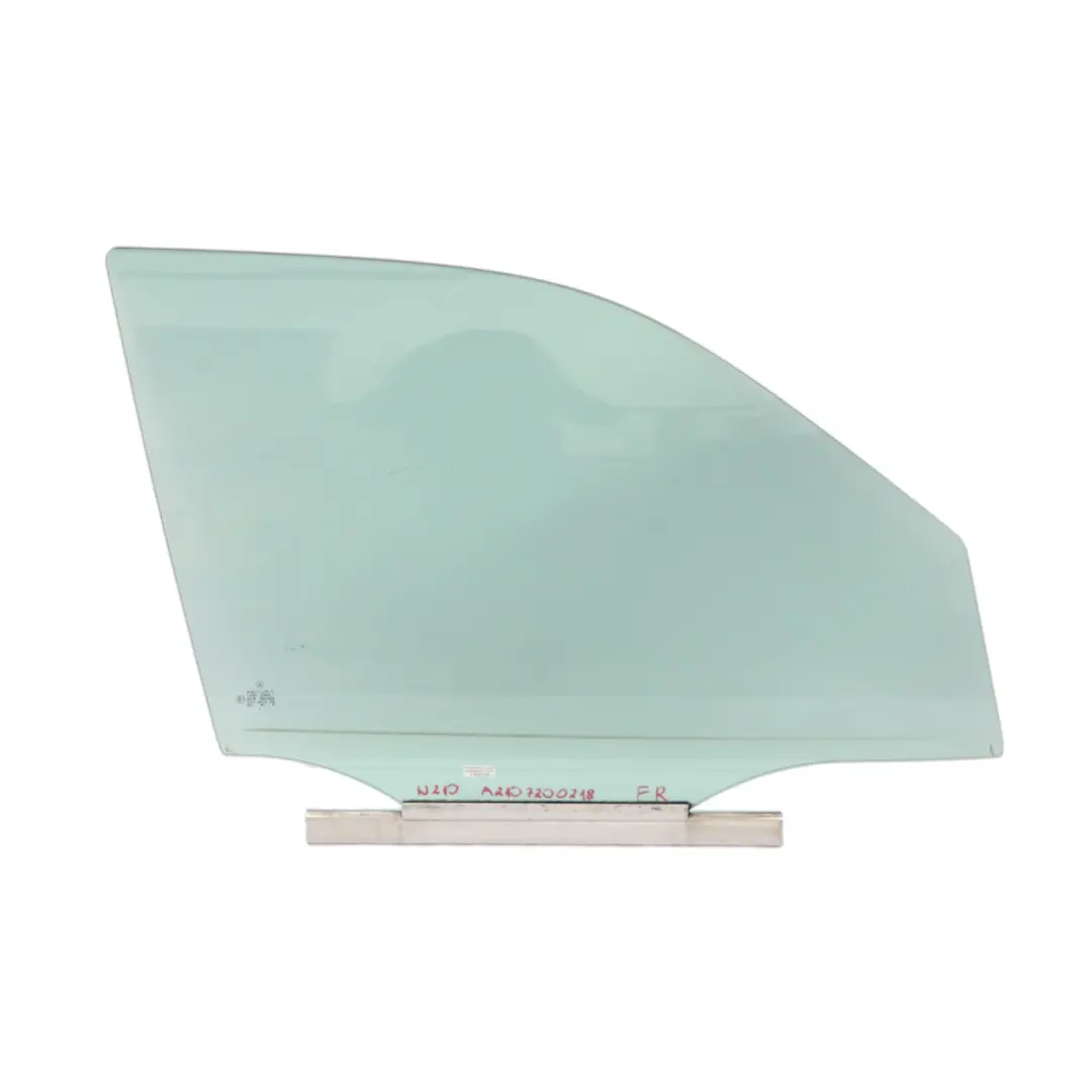 Puerta Ventana Vidrio Delantero Derecho Verde para Mercedes W210 con número de pieza A2107200218 Mercedes W210 Puerta Ventana Vidrio Delantero Derecho Verde - SKU A2107200218 - Número de pieza A2107200218