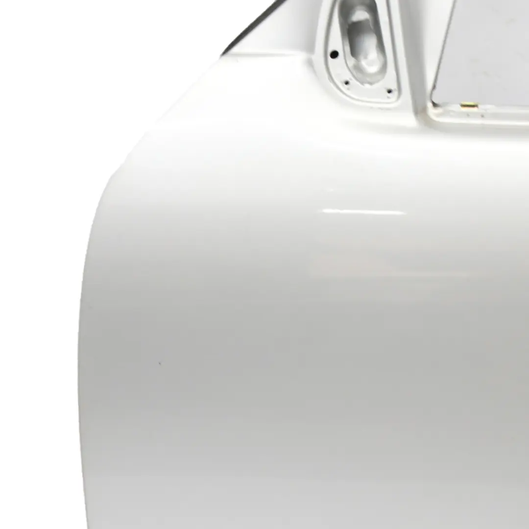 Mercedes-Benz E-Class W210 Door Front Left N/S Brilliant Silver Metallic - 744 to with Part number A2107201505 Mercedes-Benz E-Class W210 Door Front Left N/S Brilliant Silver Metallic - 744 - SKU A2107201505-BRS - Part number A2107201505