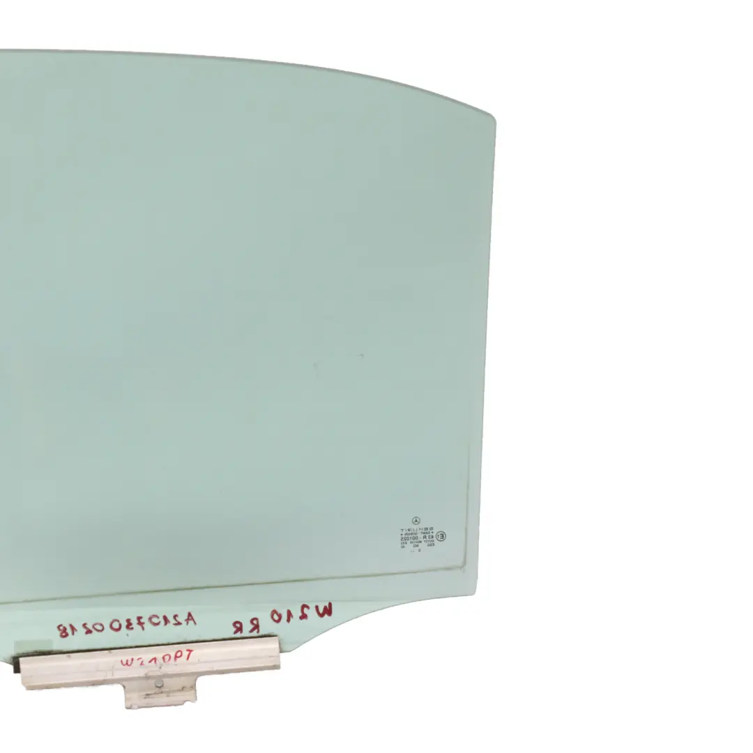 Puerta Ventana Vidrio Trasero Derecho Verde para Mercedes W210 con número de pieza A2107300218 Mercedes W210 Puerta Ventana Vidrio Trasero Derecho Verde - SKU A2107300218 - Número de pieza A2107300218