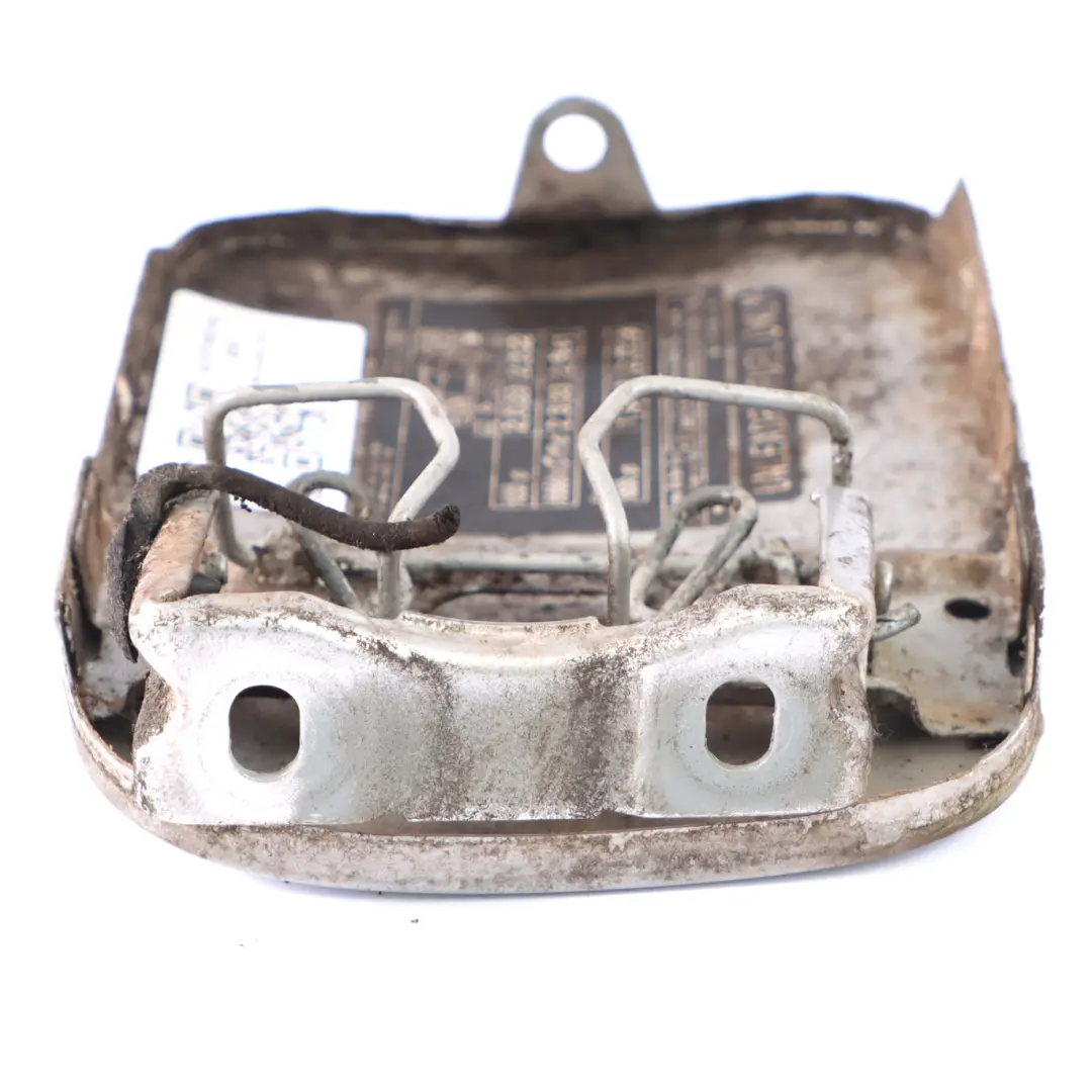 Mercedes W210 Riempimento carburante con coperchio a ribalta Argento brillante - SKU A2107500106-BRS - Numero di parte A2107500106