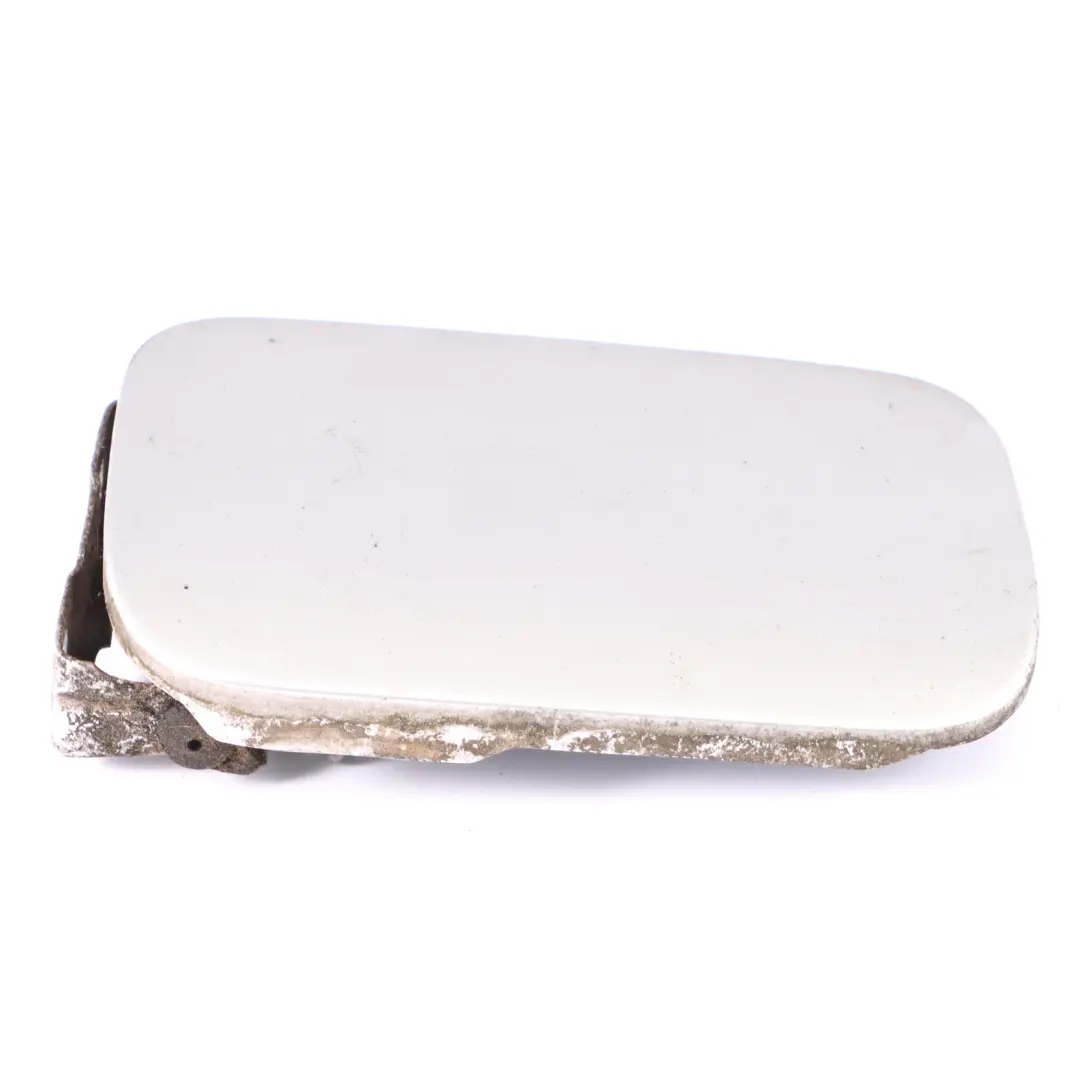 Remplissage Couvercle trappe Capuchon Argent Brillant pour Mercedes W210 à propos du numéro de pièce A2107500106 Mercedes W210 Remplissage Couvercle trappe Capuchon Argent Brillant - SKU A2107500106-BRS - Numéro de pièce A2107500106