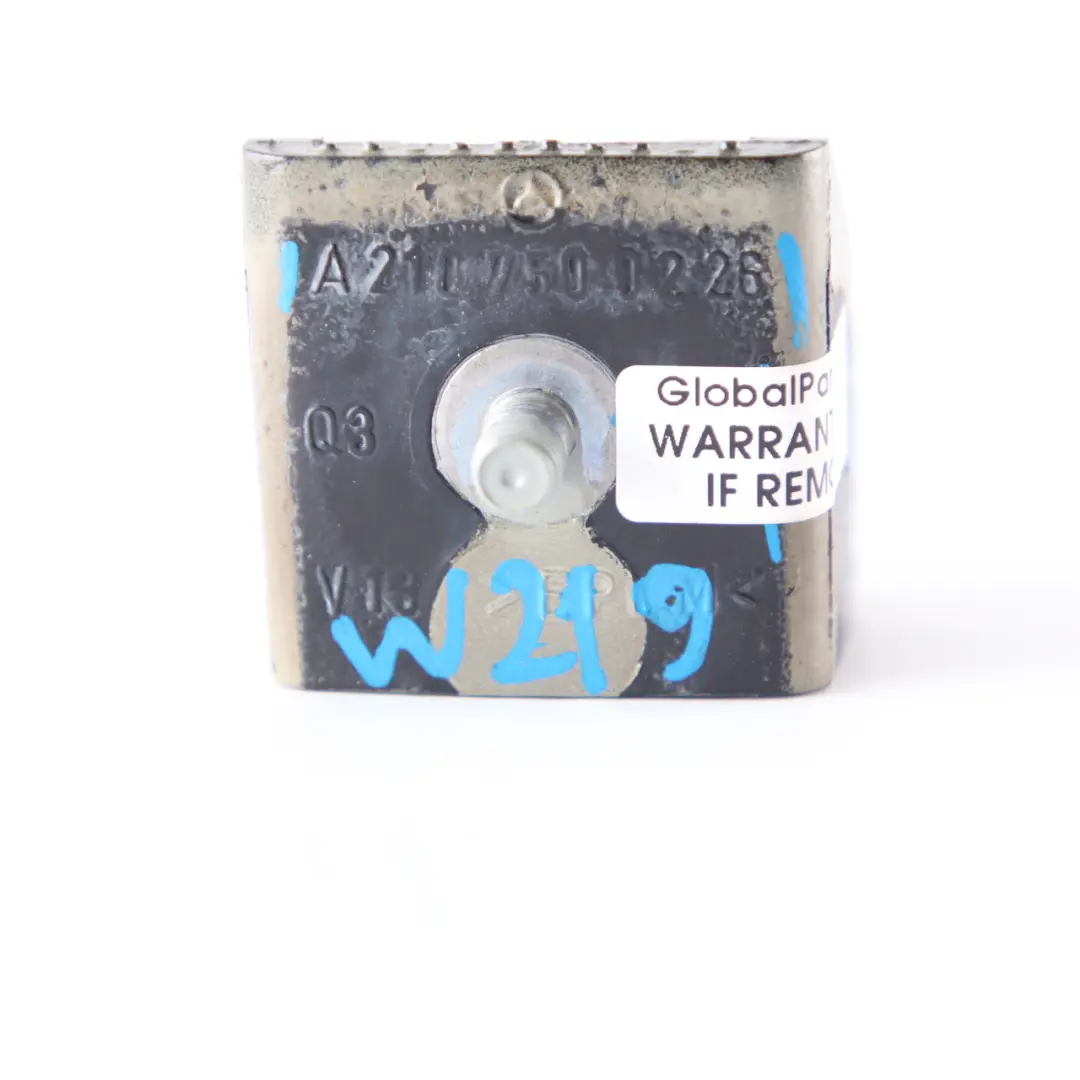 Gomma cerniera Mercedes W203 W204 W207 W212 Portellone bagagliaio - SKU A2107500226 - Numero di parte A2107500226