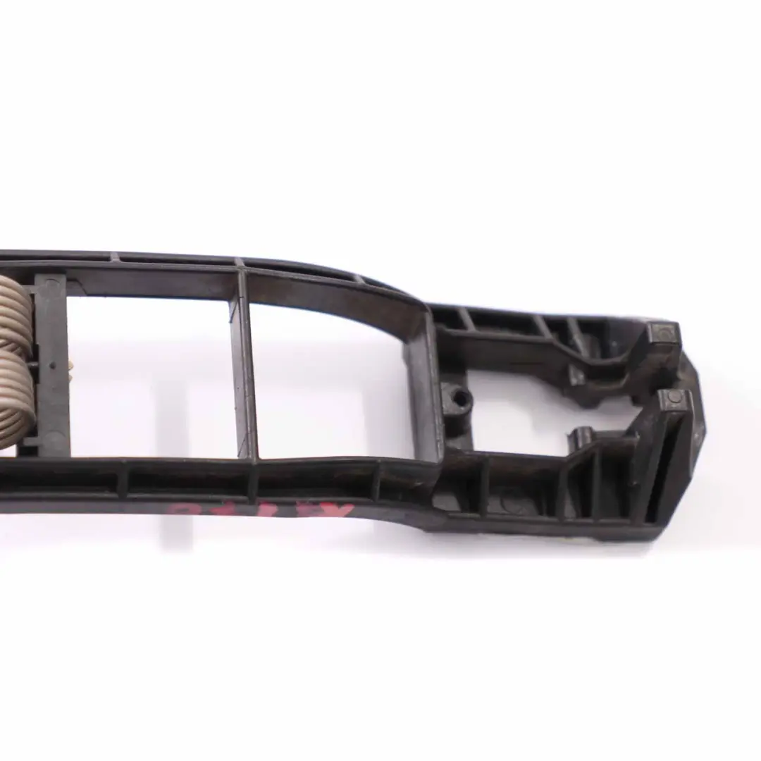 Base maniglia porta Mercedes W210 anteriore sinistra destra staffa per con numero di parte A2107600534 Base maniglia porta Mercedes W210 anteriore sinistra destra staffa - SKU A2107600534 - Numero di parte A2107600534