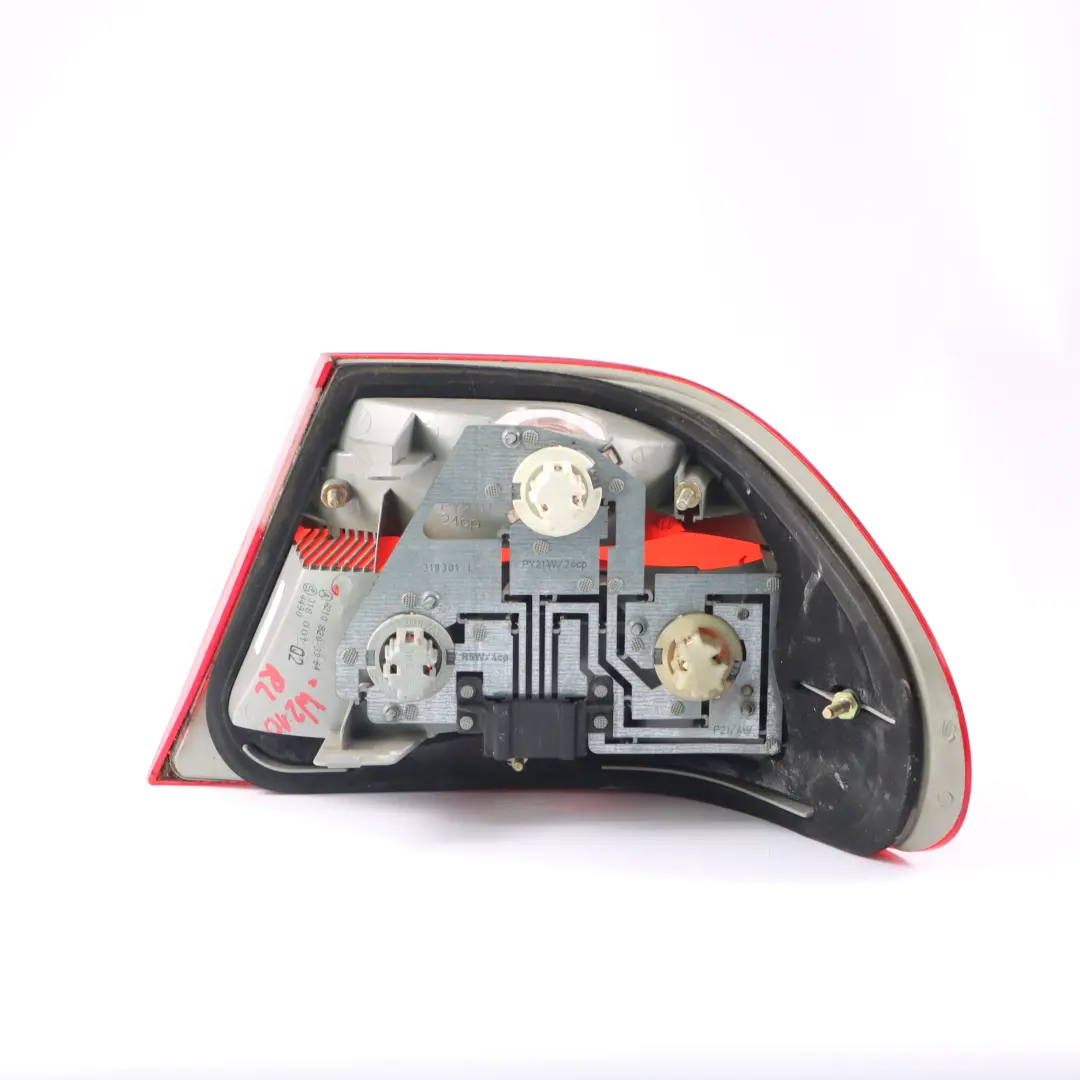 Mercedes W210 Saloon Feu arrière gauche Lamp Panneau latéral - SKU A2108203364 - Numéro de pièce A2108203364