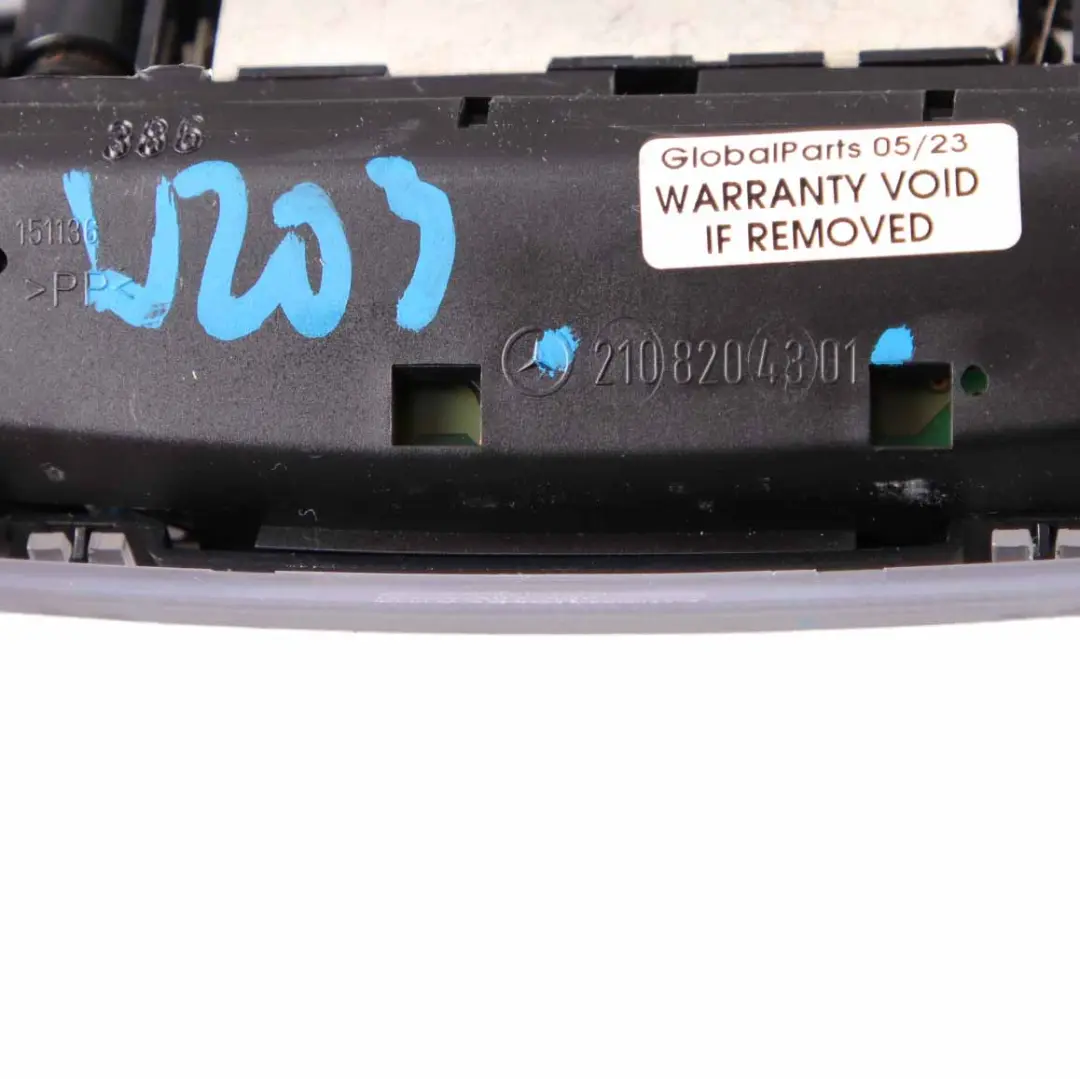 Luz De Techo Mercedes W203 W210 Trasera Interior Parktronic Display para con número de pieza A2108204301 Luz De Techo Mercedes W203 W210 Trasera Interior Parktronic Display - SKU A2108204301 - Número de pieza A2108204301