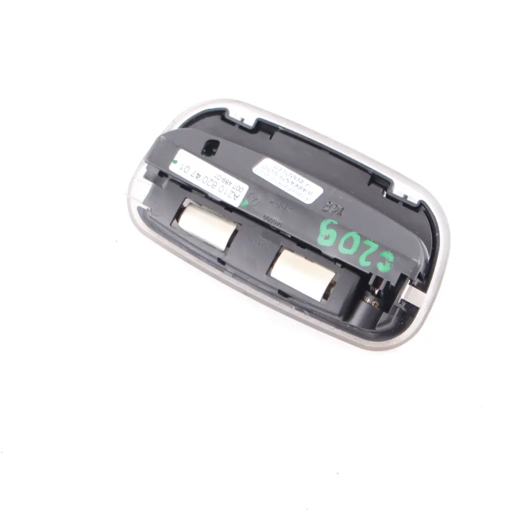 Dach hinten Innenleuchte Parksensor PDC Display für Mercedes CLK C209 mit Teilenummer A2108204701 Mercedes CLK C209 Dach hinten Innenleuchte Parksensor PDC Display - SKU A2108204701 - Teilenummer A2108204701