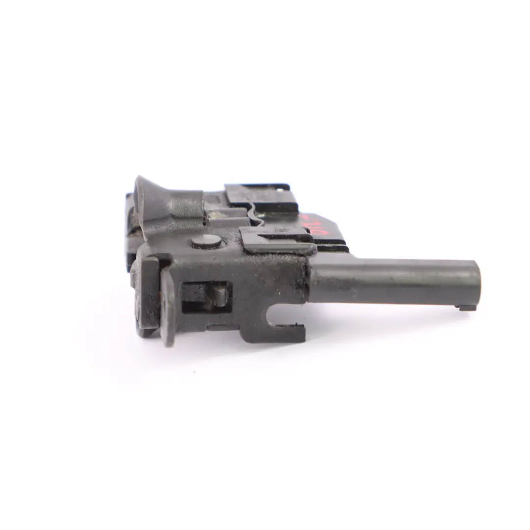 Zamek Maski do Mercedes SLK R170 C208 W210 o numerze A2108204710 Mercedes SLK R170 C208 W210 Zamek Maski - SKU A2108204710 - Numer Części A2108204710