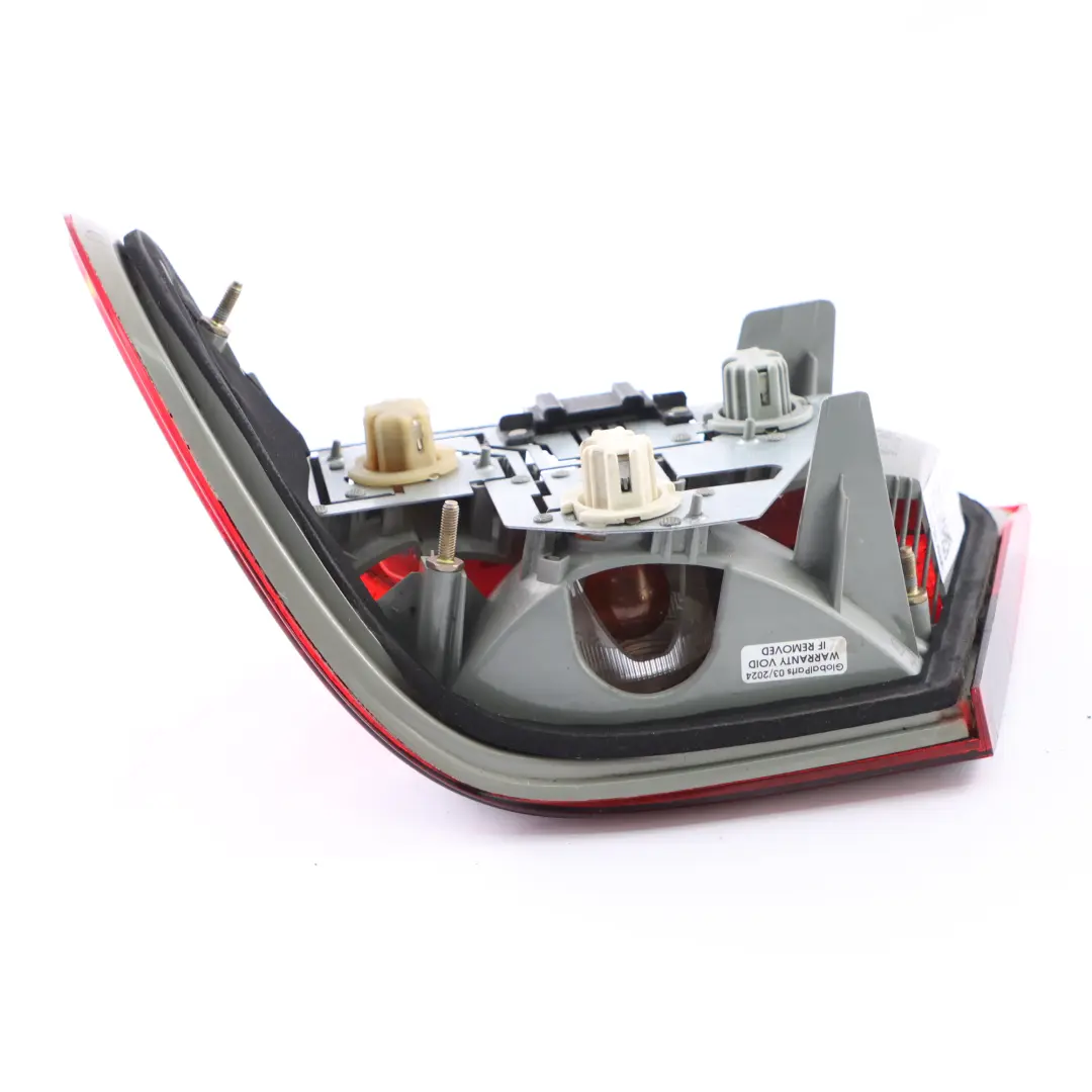 Mercedes W210 Luz Trasera Luz Trasera Izquierda - SKU A2108208164 - Número de pieza A2108208164