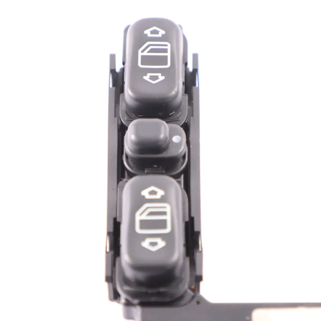 Console centrale inferiore interruttore dello specchio finestrini per Mercedes W210 con numero di parte A2108211051 Mercedes W210 Console centrale inferiore interruttore dello specchio finestrini - SKU A2108211051 - Numero di parte A2108211051