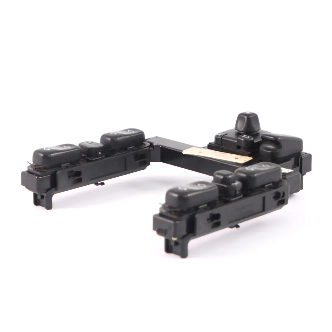 Pannello interruttori Mercedes W202 W210 Pulsante controllo finestra per con numero di parte A2108213951 Pannello interruttori Mercedes W202 W210 Pulsante controllo finestra - SKU A2108213951 - Numero di parte A2108213951