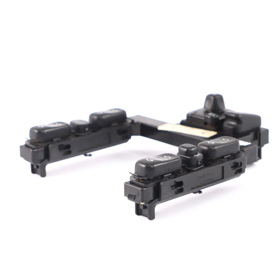 Pannello interruttori Mercedes W202 W210 Pulsante controllo finestra per con numero di parte A2108213951 Pannello interruttori Mercedes W202 W210 Pulsante controllo finestra - SKU A2108213951 - Numero di parte A2108213951