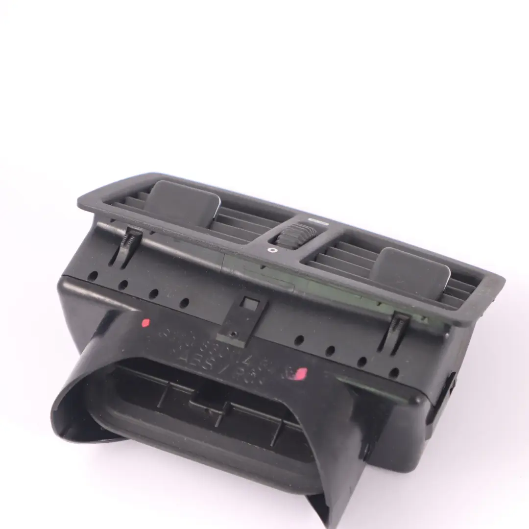 Aireador Mercedes W210 Consola Central Tobera Trasera Rejilla Negro para con número de pieza A2108301454 Aireador Mercedes W210 Consola Central Tobera Trasera Rejilla Negro - SKU A2108301454 - Número de pieza A2108301454