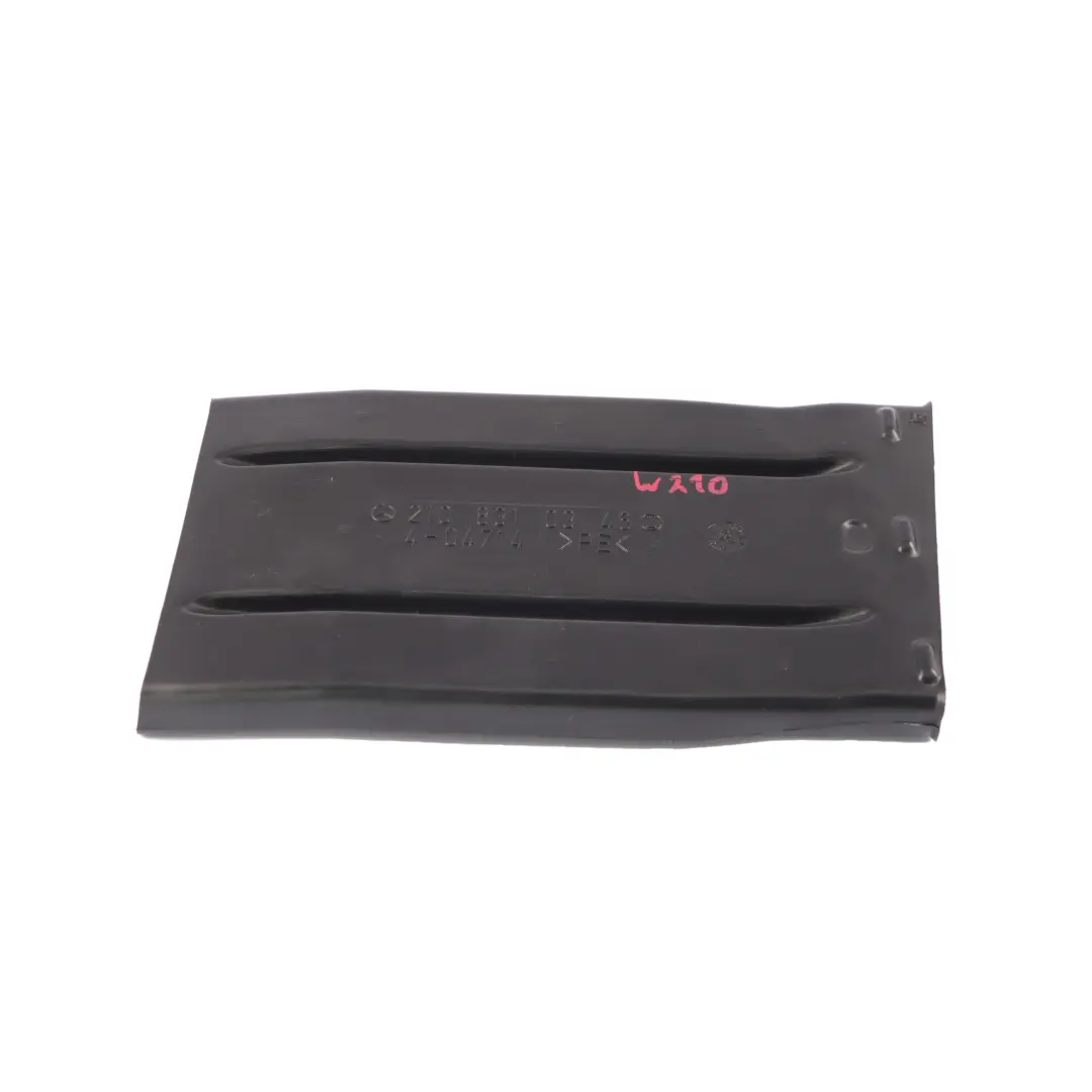 Conducto de Aire Canal Ventilación de Cabina Trasero para Mercedes W210 con número de pieza A2108310346 Mercedes W210 Conducto de Aire Canal Ventilación de Cabina Trasero - SKU A2108310346 - Número de pieza A2108310346