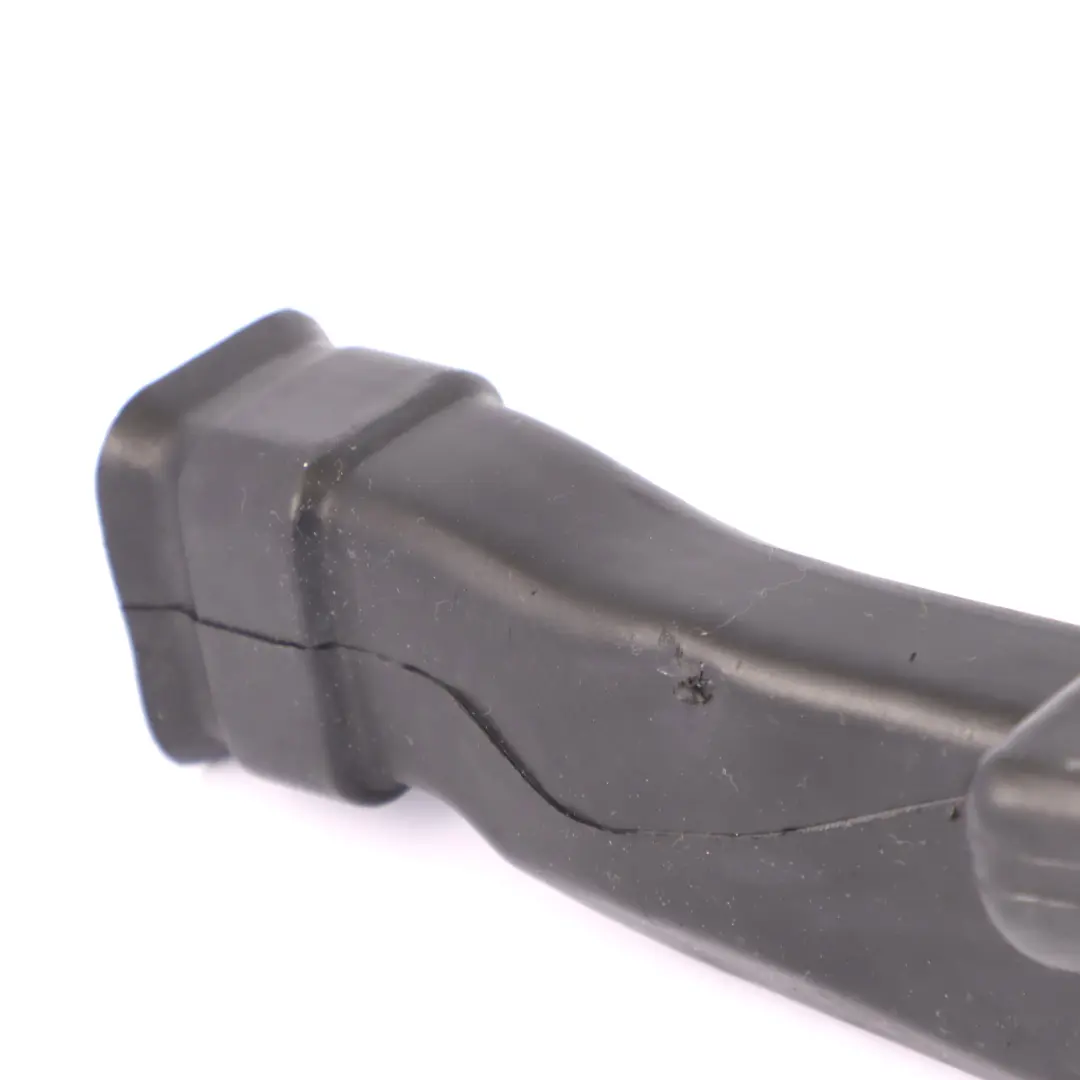 Canal de Aire Cabina Delantero Izquierdo Tubo para Mercedes W210 con número de pieza A2108311346 Mercedes W210 Canal de Aire Cabina Delantero Izquierdo Tubo - SKU A2108311346 - Número de pieza A2108311346