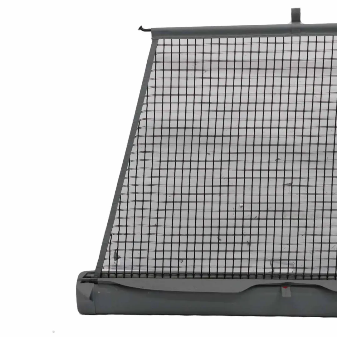 Persiana enrollable trasera Parcel almacenamiento Gris para Mercedes W210 Estate S210 con número de pieza A2108600375 Mercedes W210 Estate S210 Persiana enrollable trasera Parcel almacenamiento Gris - SKU A2108600375-2 - Número de pieza A2108600375