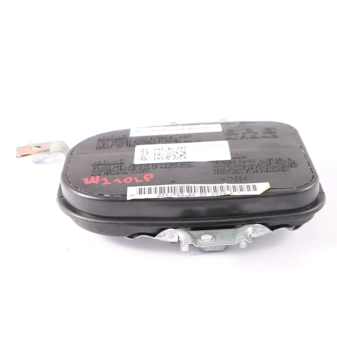Airbag Poduszka Powietrzna Drzwi Lewy Przód do Mercedes W210 o numerze A2108600505 Mercedes W210 Airbag Poduszka Powietrzna Drzwi Lewy Przód - SKU A2108600505 - Numer Części A2108600505