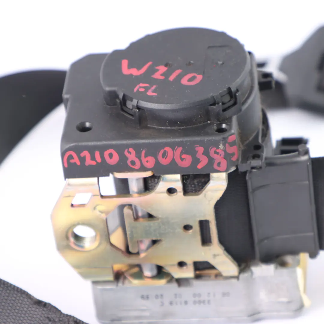 Ceinture sécurité avant gauche ceinture supérieure pour Mercedes W210 à propos du numéro de pièce A2108606385 Mercedes W210 Ceinture sécurité avant gauche ceinture supérieure - SKU A2108606385 - Numéro de pièce A2108606385