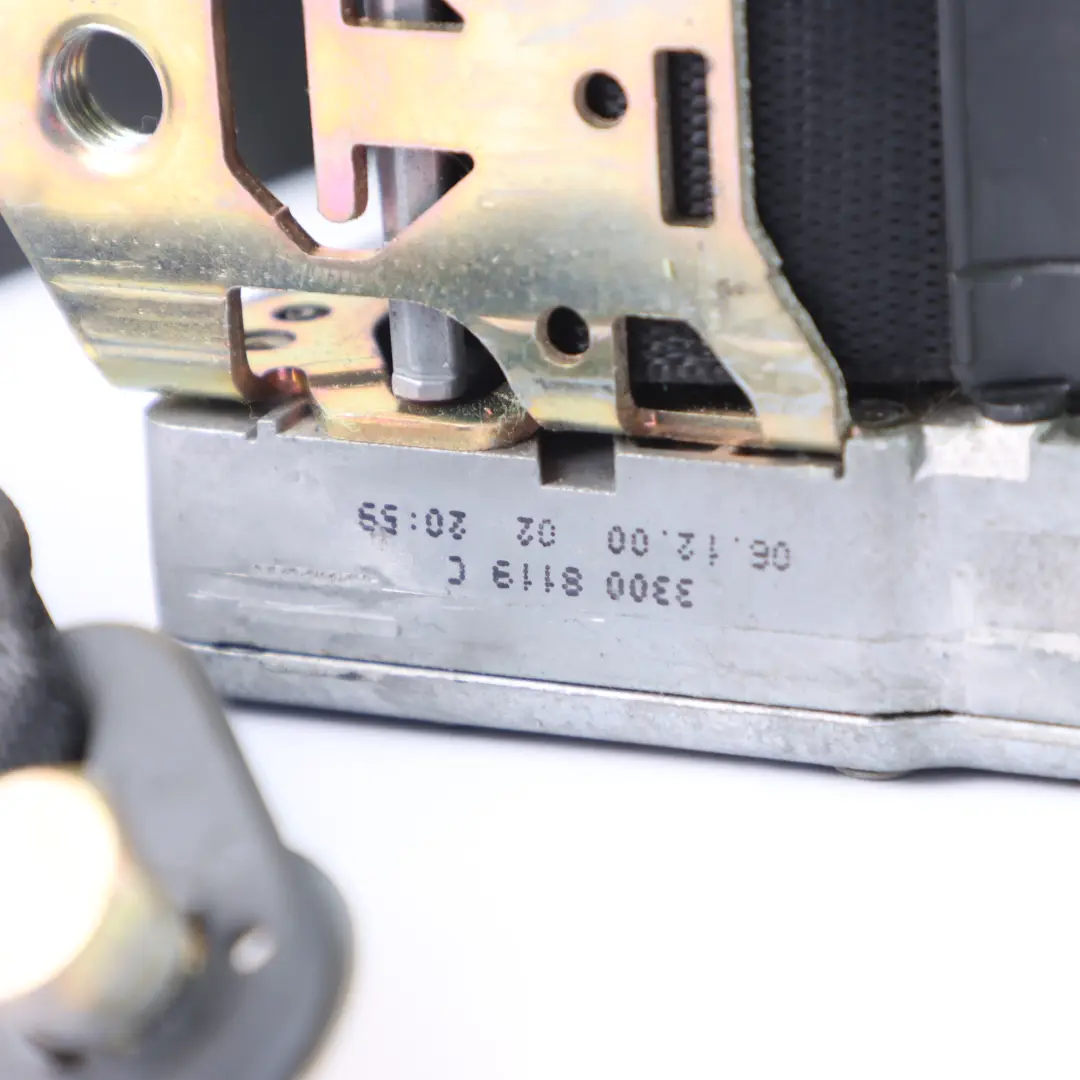 Pas Bezpieczeństwa Lewy Przód do Mercedes W210 o numerze A2108606385 Mercedes W210 Pas Bezpieczeństwa Lewy Przód - SKU A2108606385 - Numer Części A2108606385