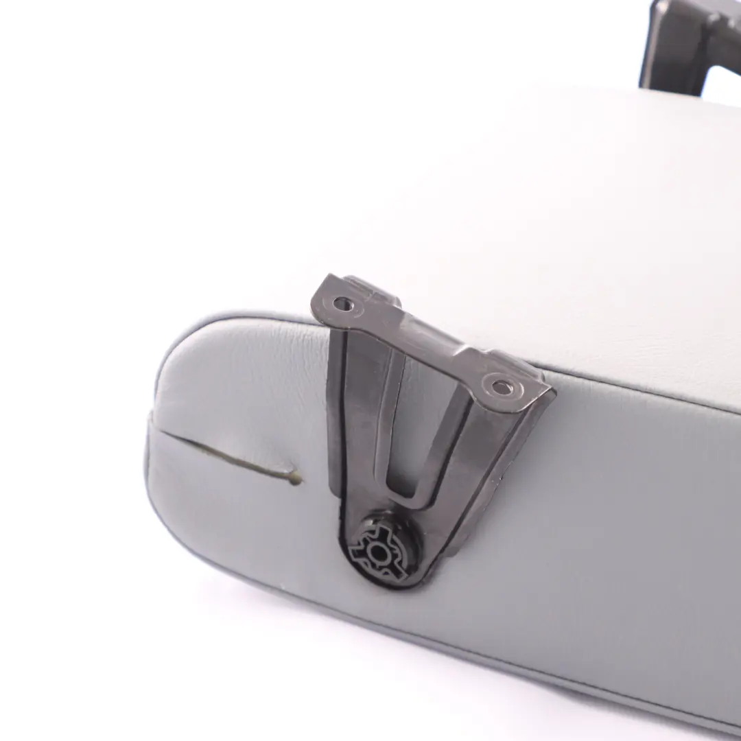 Banco Asiento Trasero Reposabrazos Plegable Cuero Gris para Mercedes W210 con número de pieza A2109700530 Mercedes W210 Banco Asiento Trasero Reposabrazos Plegable Cuero Gris - SKU A2109700530 - Número de pieza A2109700530