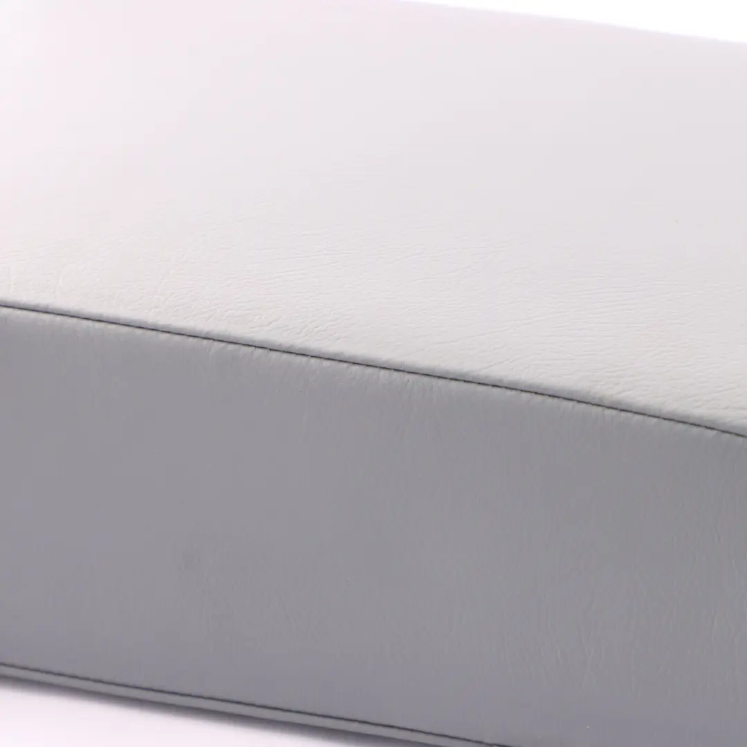 Mercedes W210 banquette arrière accoudoir pliable cuir gris - SKU A2109700530 - Numéro de pièce A2109700530