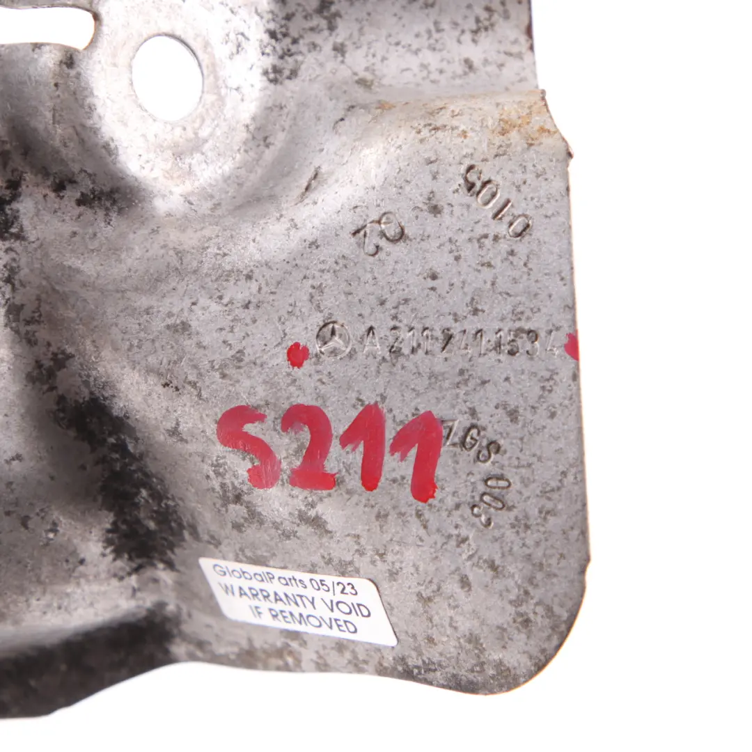 Soporte Motor Mercedes W211 CLS W219 Tapa Derecha para Escudo con número de pieza A2112411534 Escudo Soporte Motor Mercedes W211 CLS W219 Tapa Derecha - SKU A2112411534 - Número de pieza A2112411534