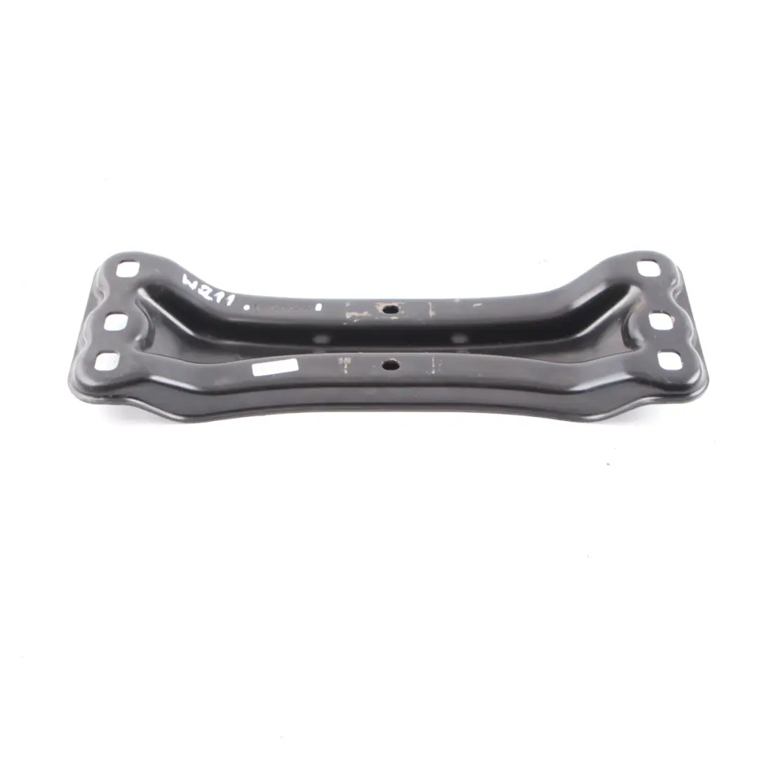 Montaggio del cambio Mercedes W211 Supporto della trasmissione per con numero di parte A2112421901 Montaggio del cambio Mercedes W211 Supporto della trasmissione - SKU A2112421901 - Numero di parte A2112421901