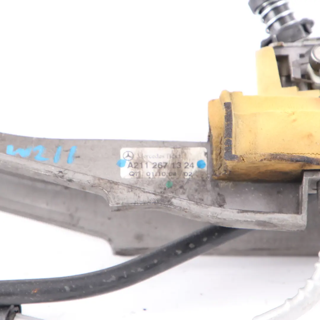 Shift Lever Selector Assembly Manual Gearshift to Mercedes W211 Gear with Part number A2112671324 Mercedes W211 Gear Shift Lever Selector Assembly Manual Gearshift - SKU A2112671324 - Part number A2112671324