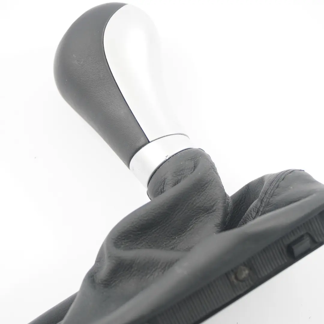 Avantgarde Schalthebelabdeckung Knopf Automatik für Mercedes W211 mit Teilenummer A2112675410 Mercedes W211 Avantgarde Schalthebelabdeckung Knopf Automatik - SKU A2112675410 - Teilenummer A2112675410