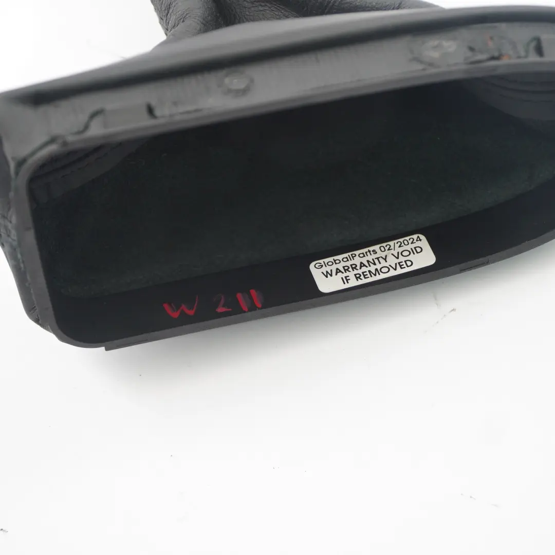 Avantgarde Schalthebelabdeckung Knopf Automatik für Mercedes W211 mit Teilenummer A2112675410 Mercedes W211 Avantgarde Schalthebelabdeckung Knopf Automatik - SKU A2112675410 - Teilenummer A2112675410