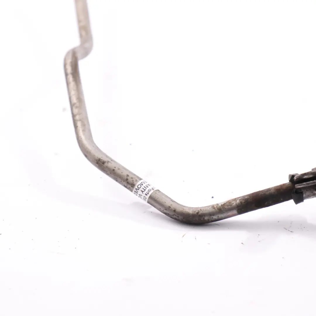 Tuyau d'huile Mercedes W211 W219 M272 Tuyau pour boîte vitesses automatique pour à propos du numéro de pièce A2112703296 Tuyau d'huile Mercedes W211 W219 M272 Tuyau pour boîte vitesses automatique - SKU A2112703296 - Numéro de pièce A2112703296