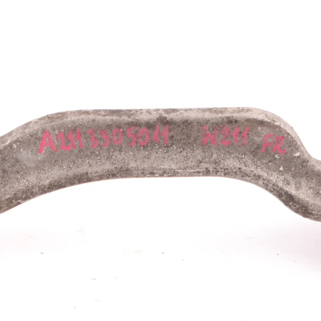 Bras contrôle avant Wishbone Essieu Suspension droite pour Mercedes W211 à propos du numéro de pièce A2113305011 Mercedes W211 Bras contrôle avant Wishbone Essieu Suspension droite - SKU A2113305011 - Numéro de pièce A2113305011