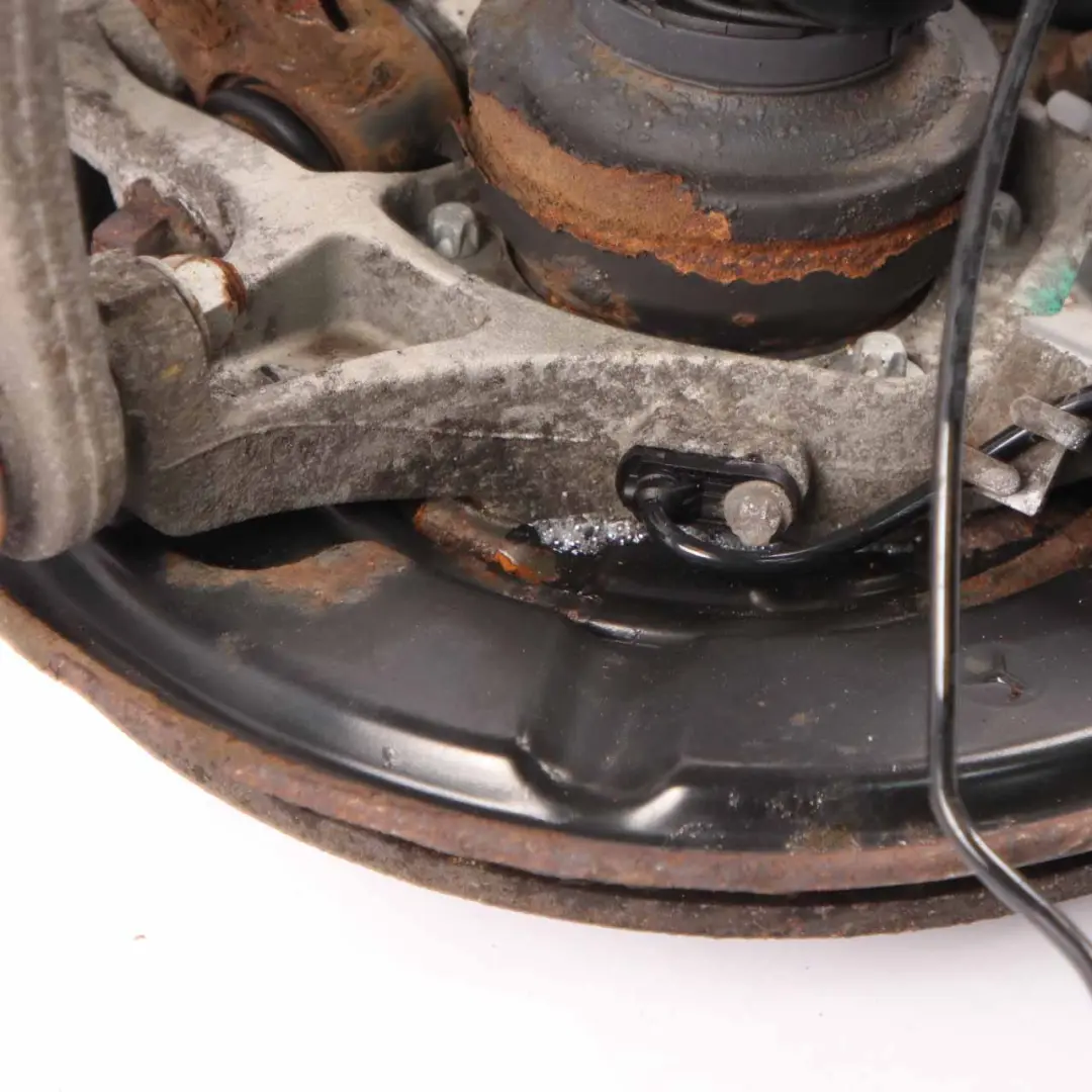 W219 CDI posteriore destra sospensione gamba freno ruota mozzo per Mercedes W211 con numero di parte A2113508408 Mercedes W211 W219 CDI posteriore destra sospensione gamba freno ruota mozzo - SKU A2113508408 - Numero di parte A2113508408