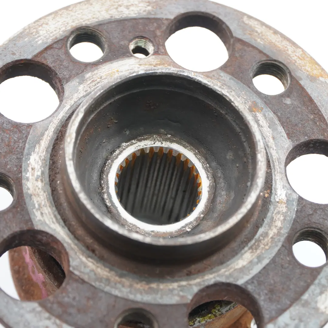 Cuscinetto mozzo flangia Mercedes W204 W211 W221 asse posteriore per con numero di parte A2113570508 Cuscinetto mozzo flangia Mercedes W204 W211 W221 asse posteriore - SKU A2113570508 - Numero di parte A2113570508