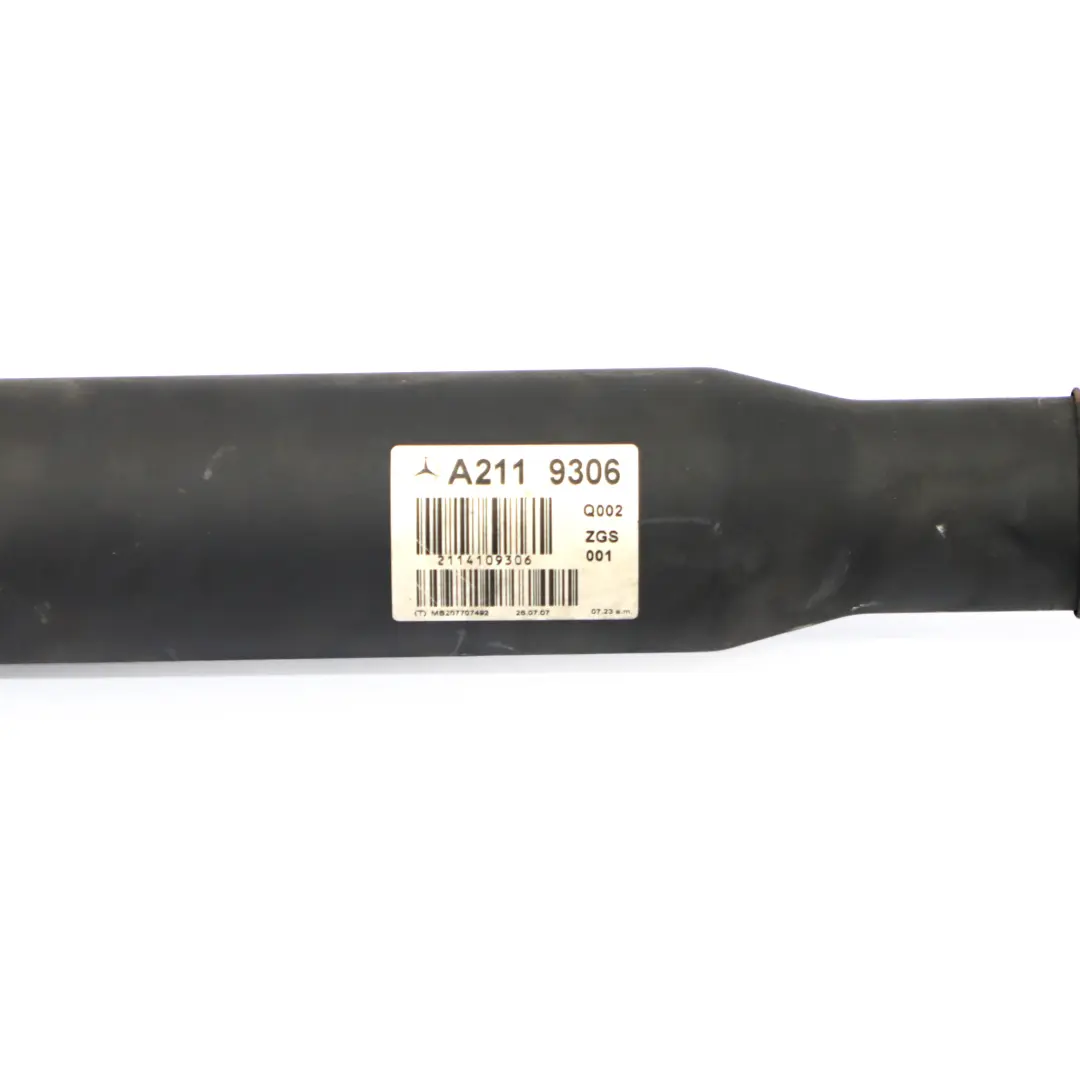 OM646 Kardanwelle Automatikgetriebe Antriebswelle für Mercedes W211 mit Teilenummer A2114109306 Mercedes W211 OM646 Kardanwelle Automatikgetriebe Antriebswelle - SKU A2114109306 - Teilenummer A2114109306