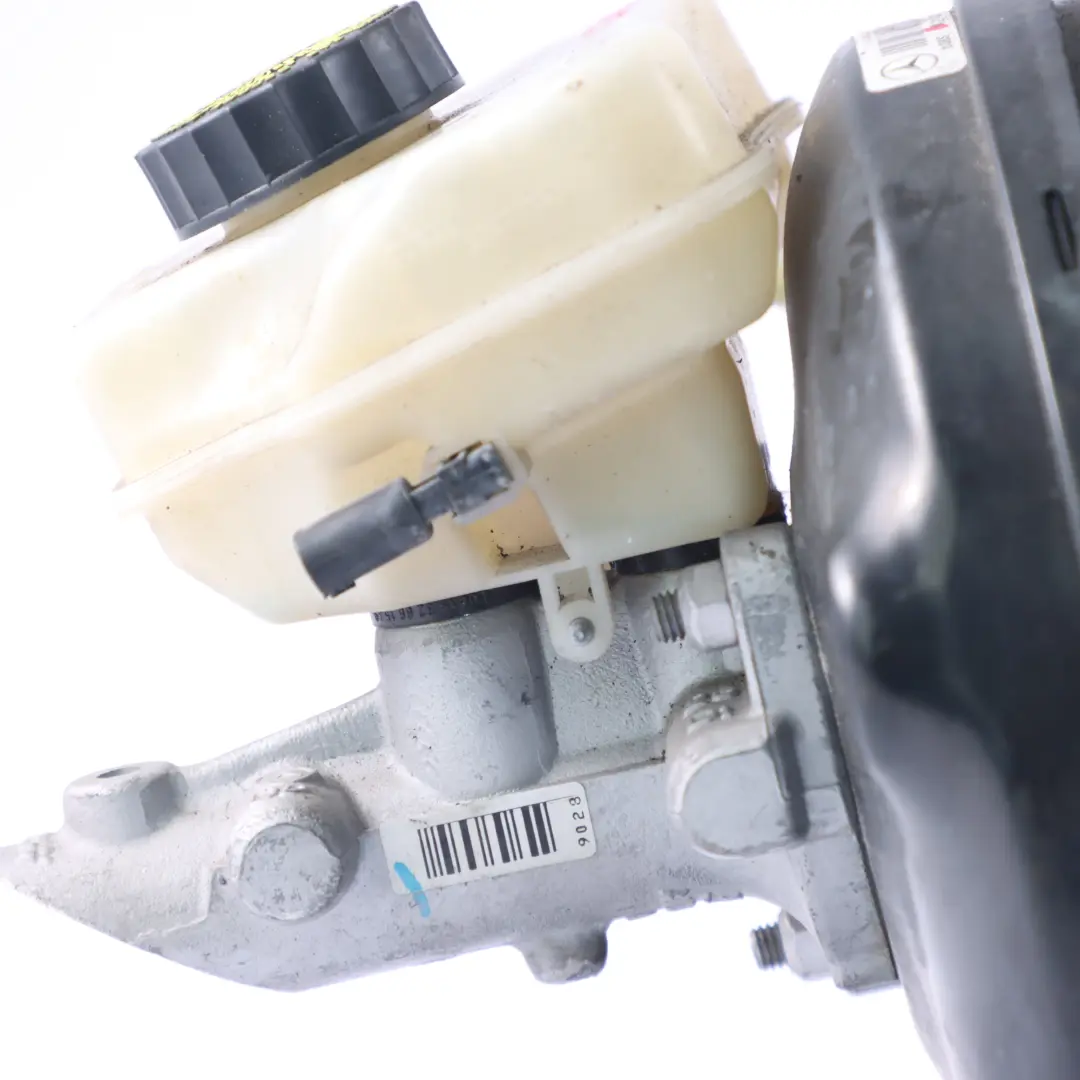 Servo frein Unité surpression maître cylindre pour Mercedes W211 CLS C219 à propos du numéro de pièce A2114300630 Mercedes W211 CLS C219 Servo frein Unité surpression maître cylindre - SKU A2114300630 - Numéro de pièce A2114300630