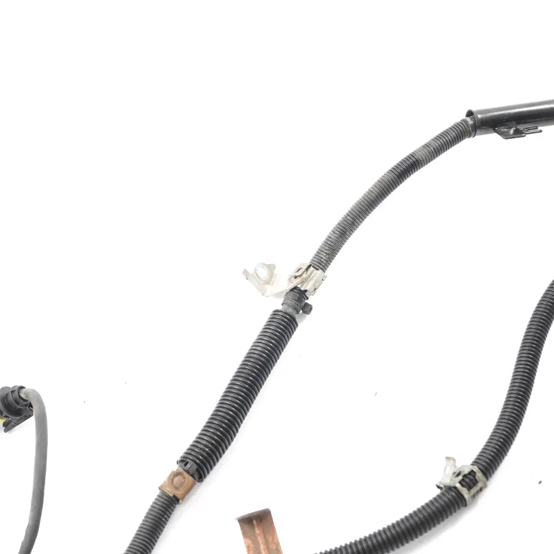 OM646 Câble batterie câblage d'alternateur démarreur pour Mercedes W211 à propos du numéro de pièce A2114406209 Mercedes W211 OM646 Câble batterie câblage d'alternateur démarreur - SKU A2114406209 - Numéro de pièce A2114406209