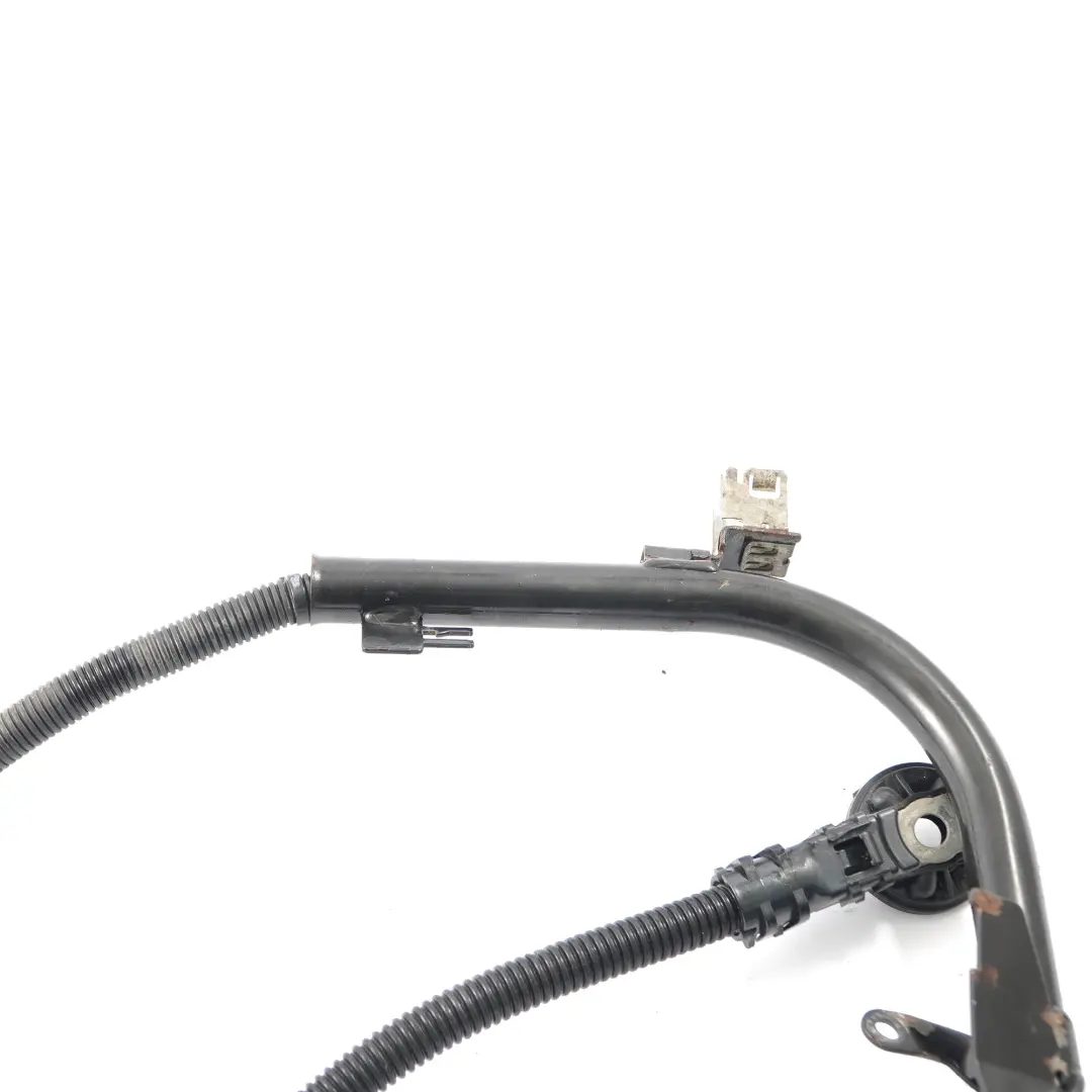 OM646 Câble batterie câblage d'alternateur démarreur pour Mercedes W211 à propos du numéro de pièce A2114406209 Mercedes W211 OM646 Câble batterie câblage d'alternateur démarreur - SKU A2114406209 - Numéro de pièce A2114406209